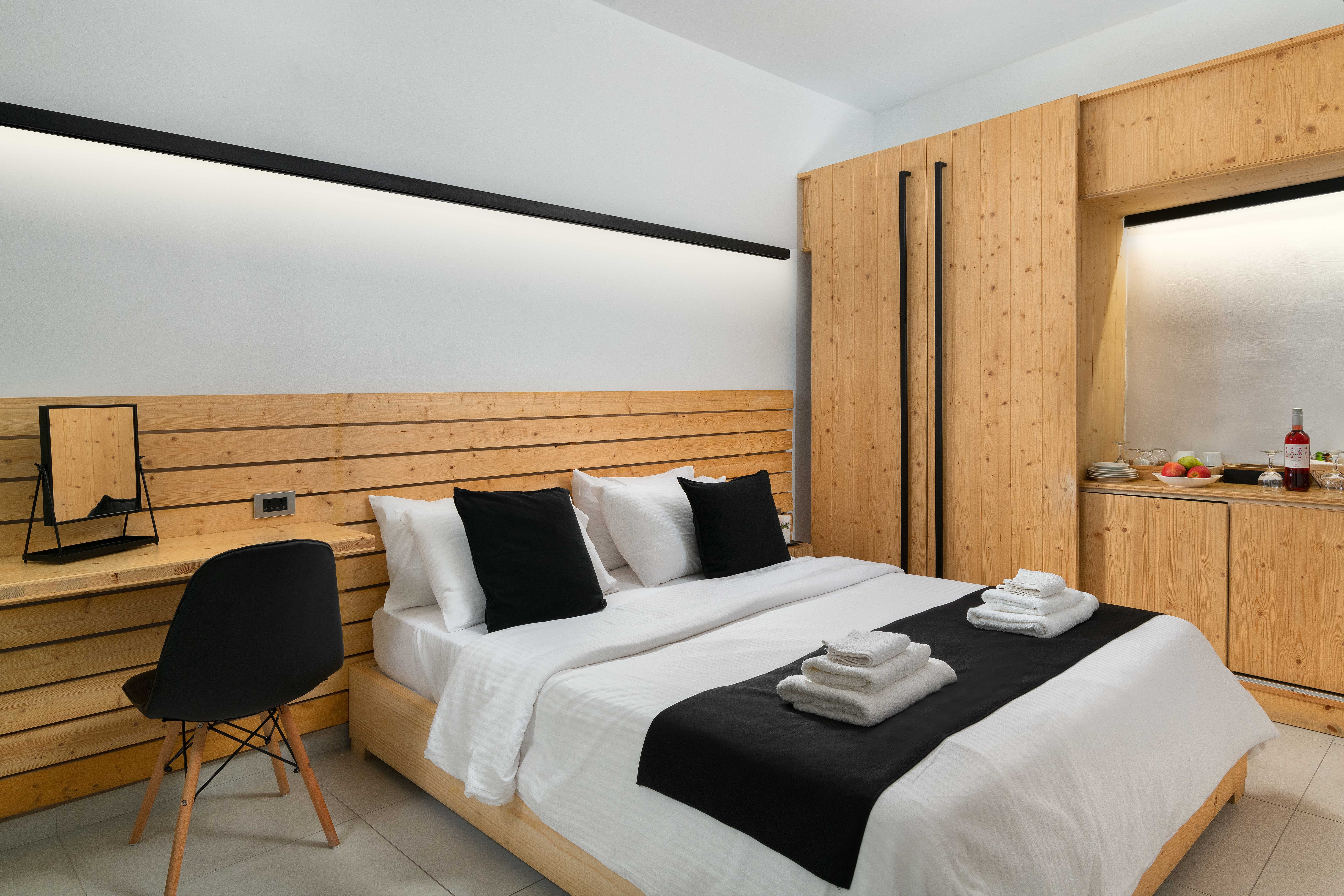 Twin One Bedroom One Bathroom