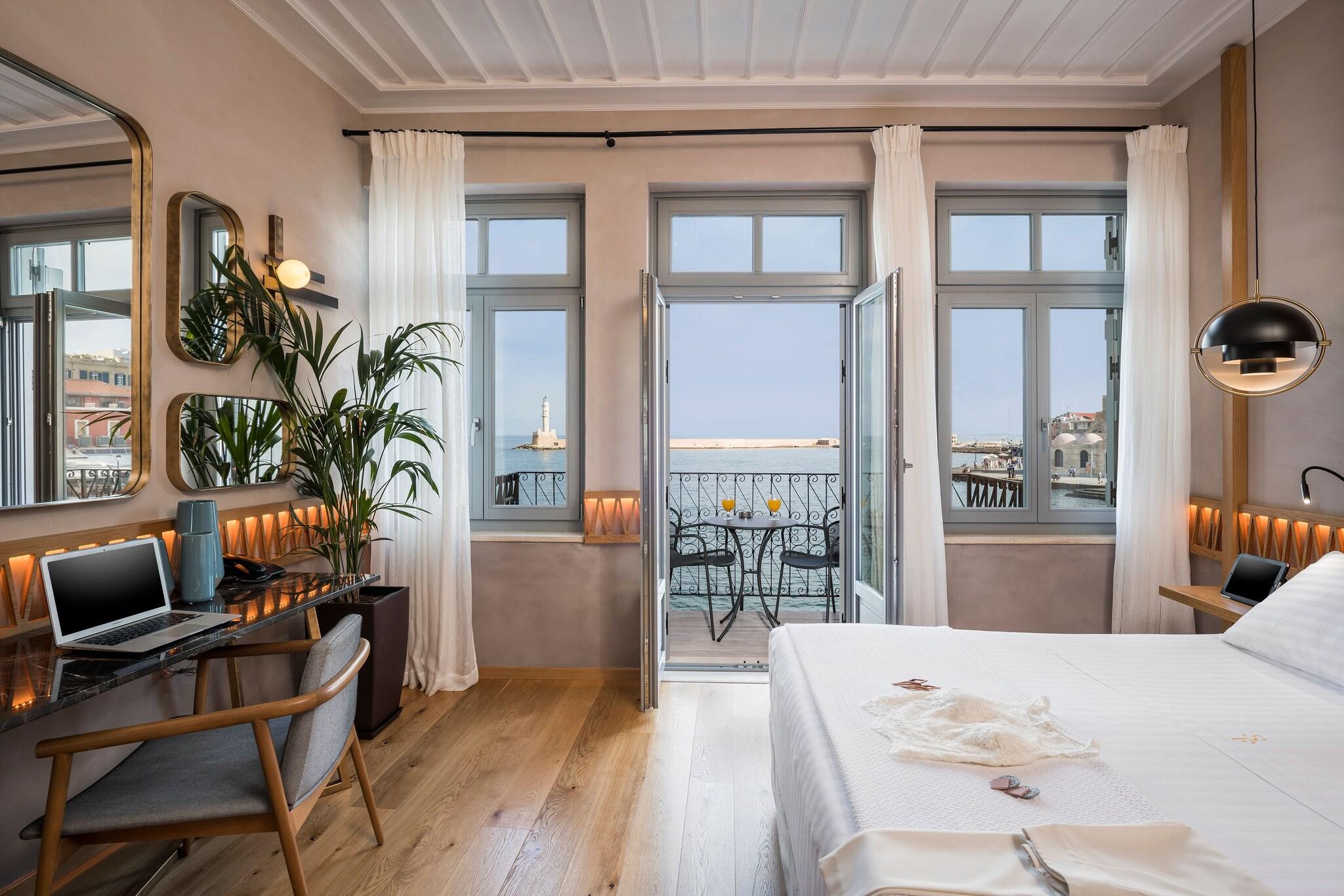 Double Deluxe Sea View with Balcony