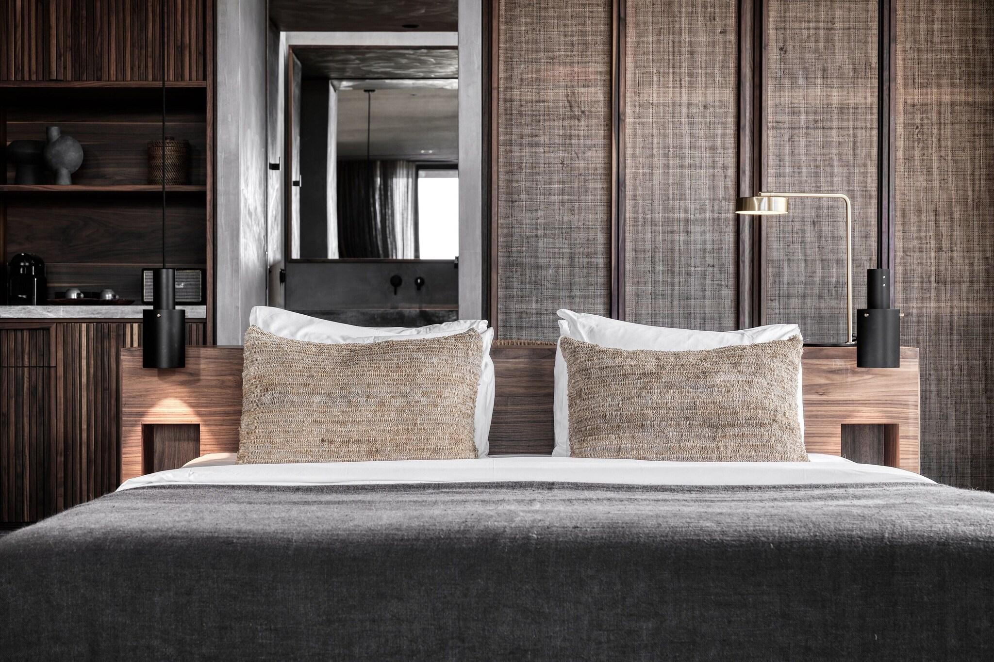 Family Room Sea View with Private Pool