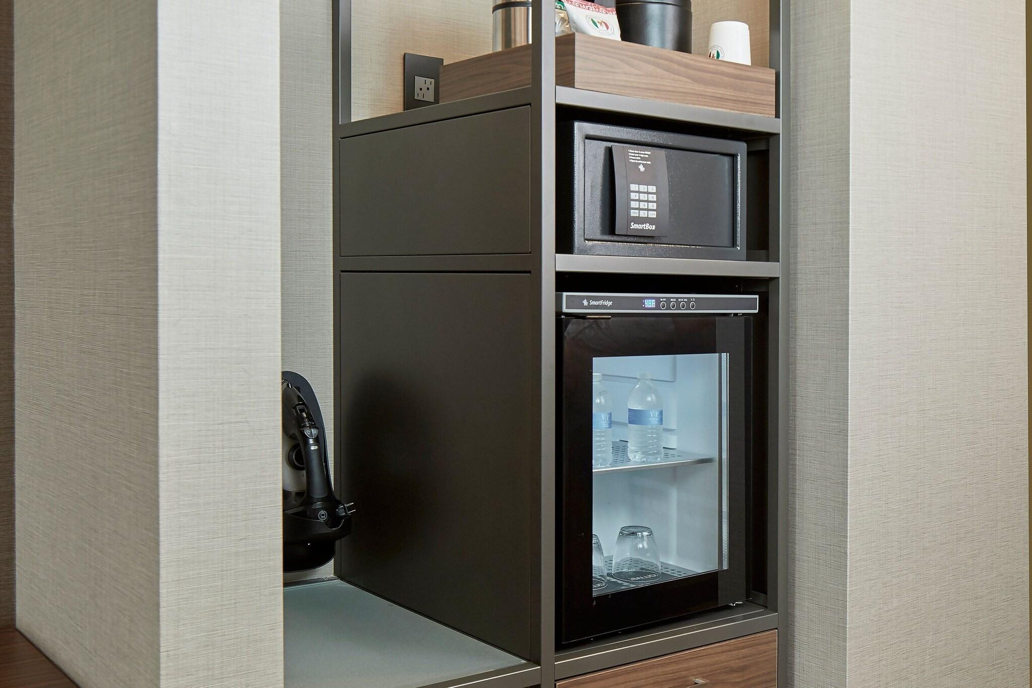 Double Two Queen Beds