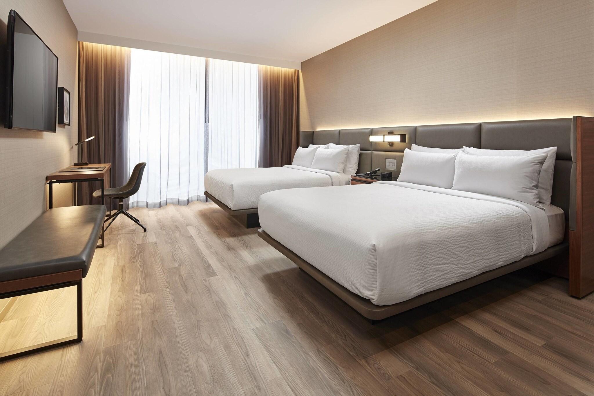 Double Deluxe Mountain View