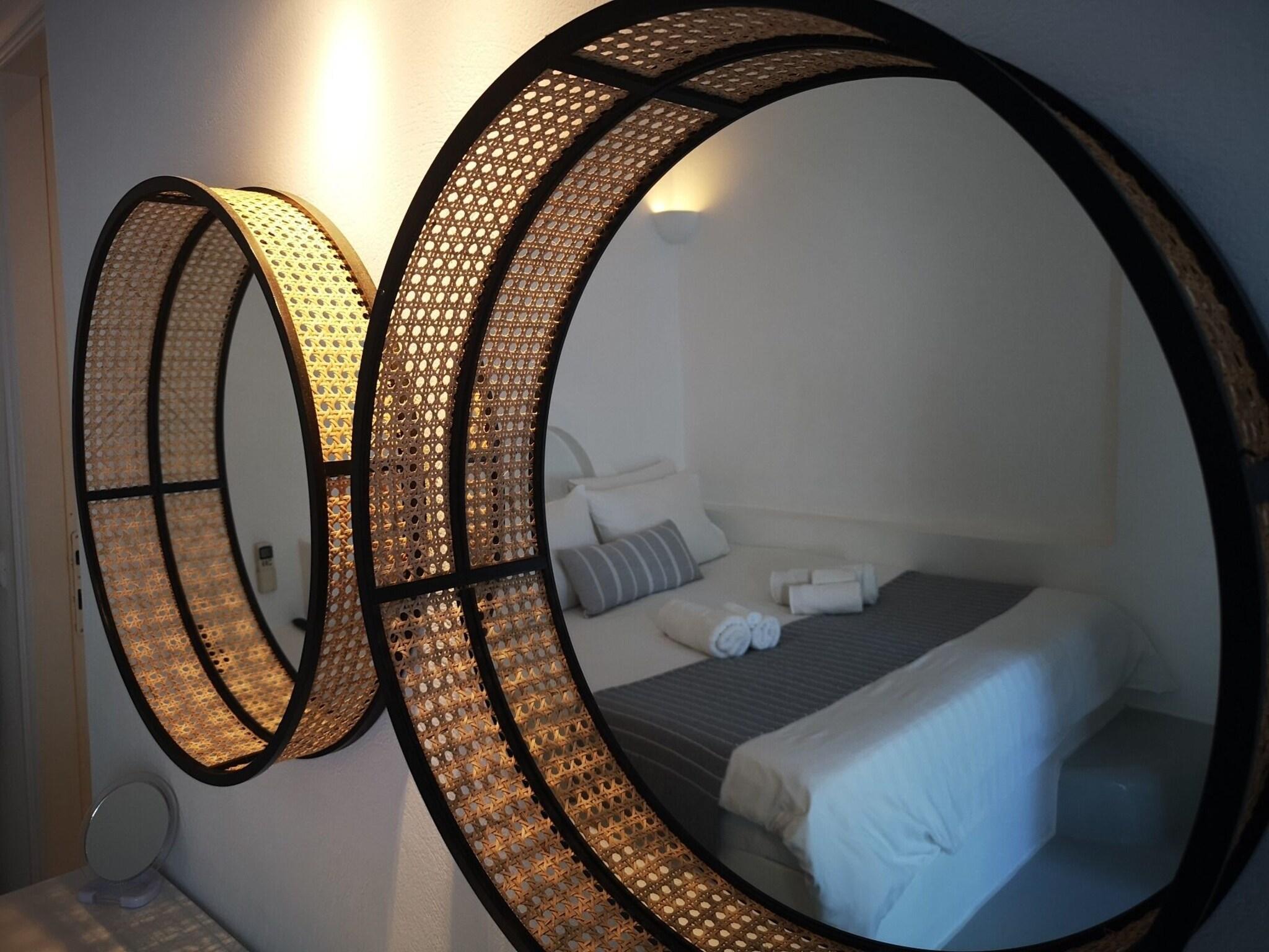 Double Deluxe Queen Bed