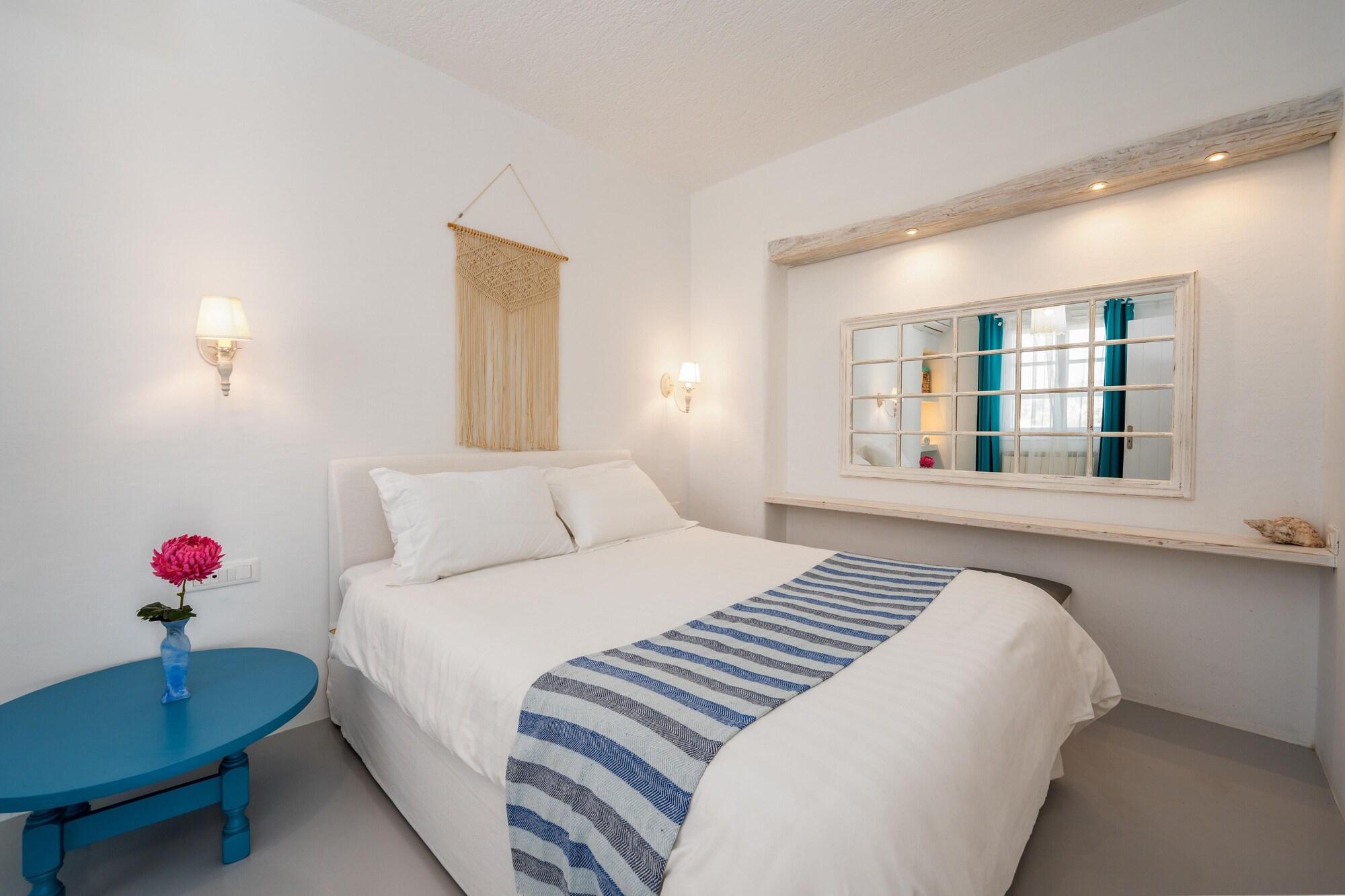 House Two Queen Beds