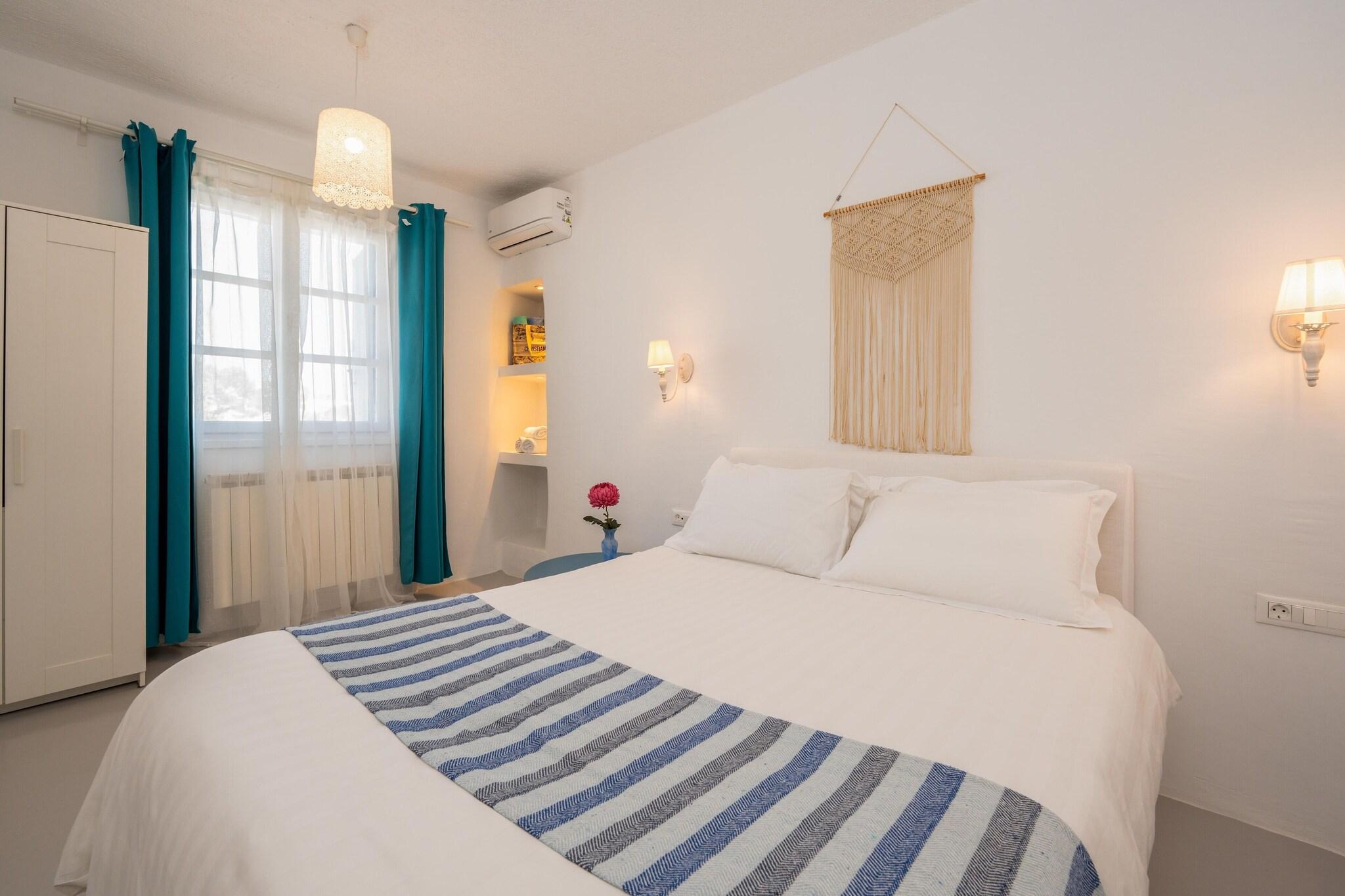 House Two Queen Beds