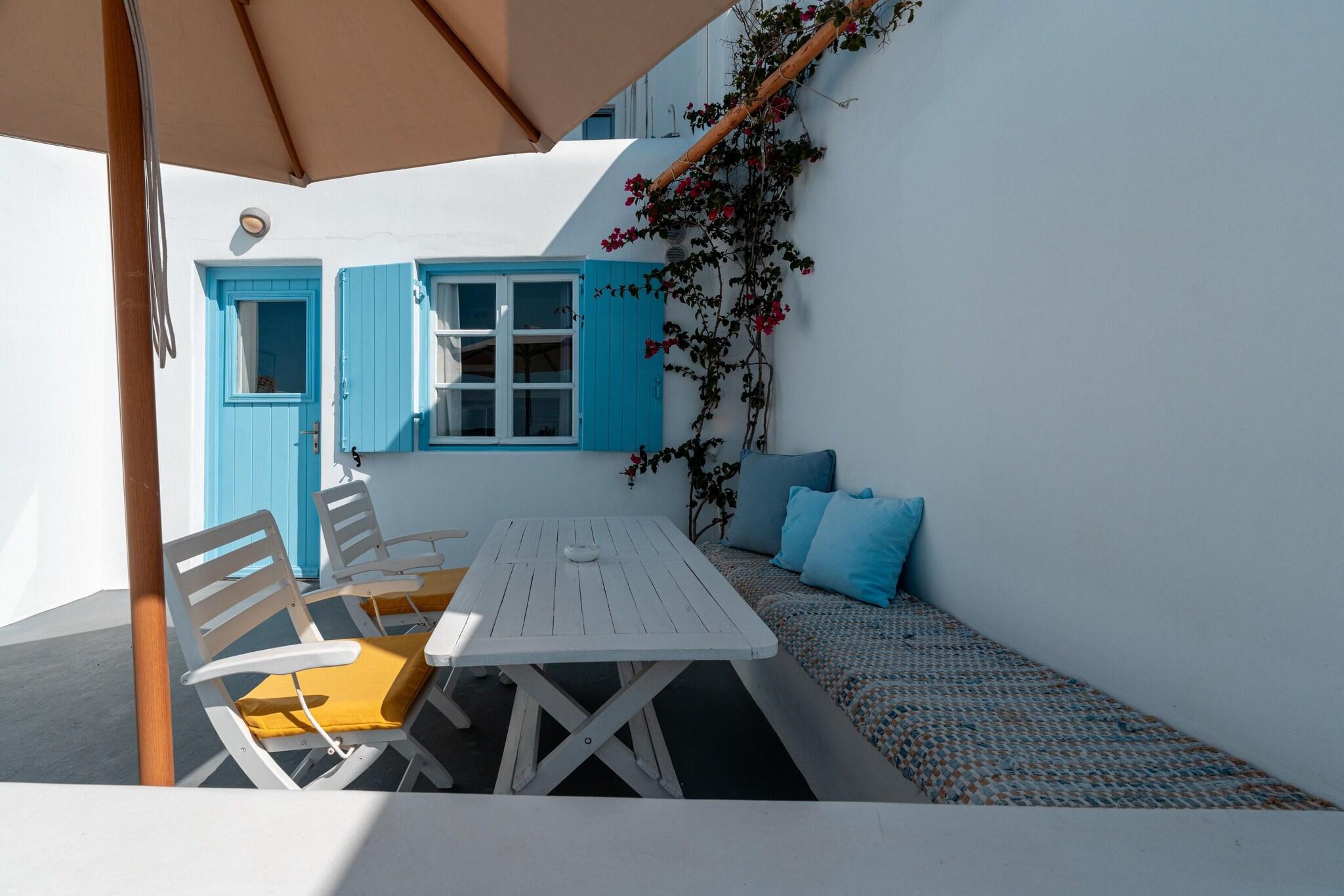 House Two Queen Beds