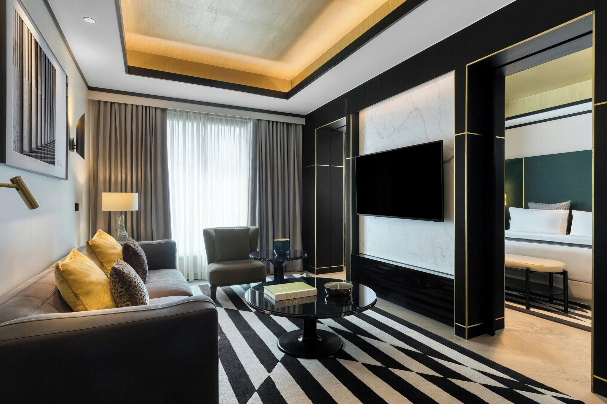 Suite King Bed One Bedroom 