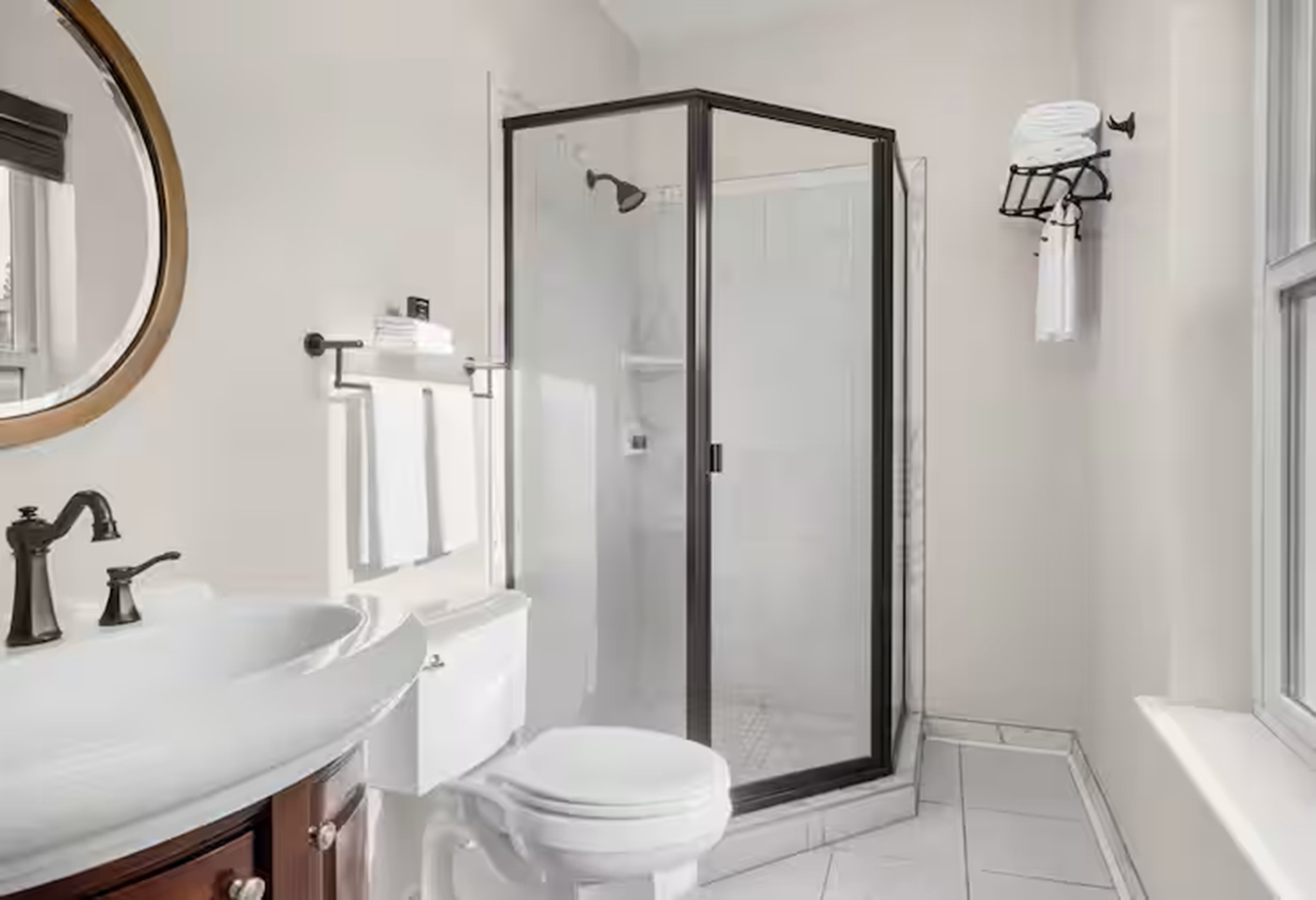 Double Queen Size Bed