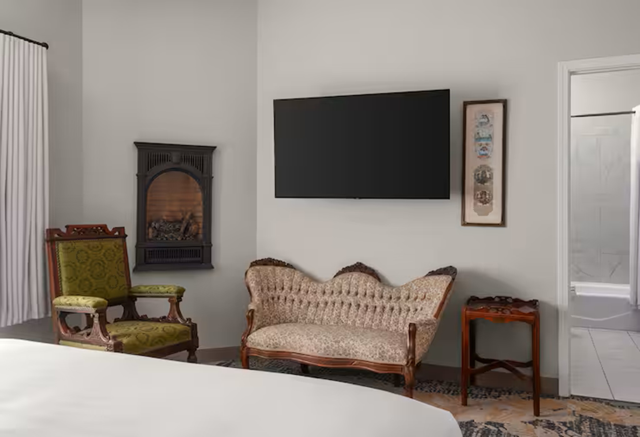 Double Queen Size Bed