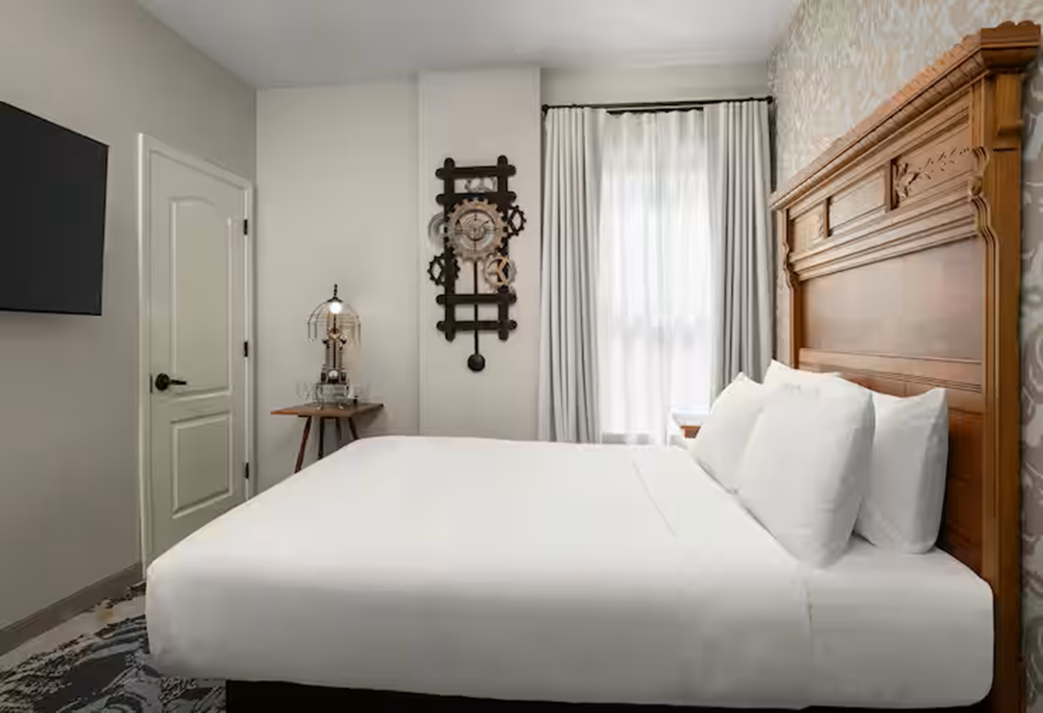 Double Queen Size Bed