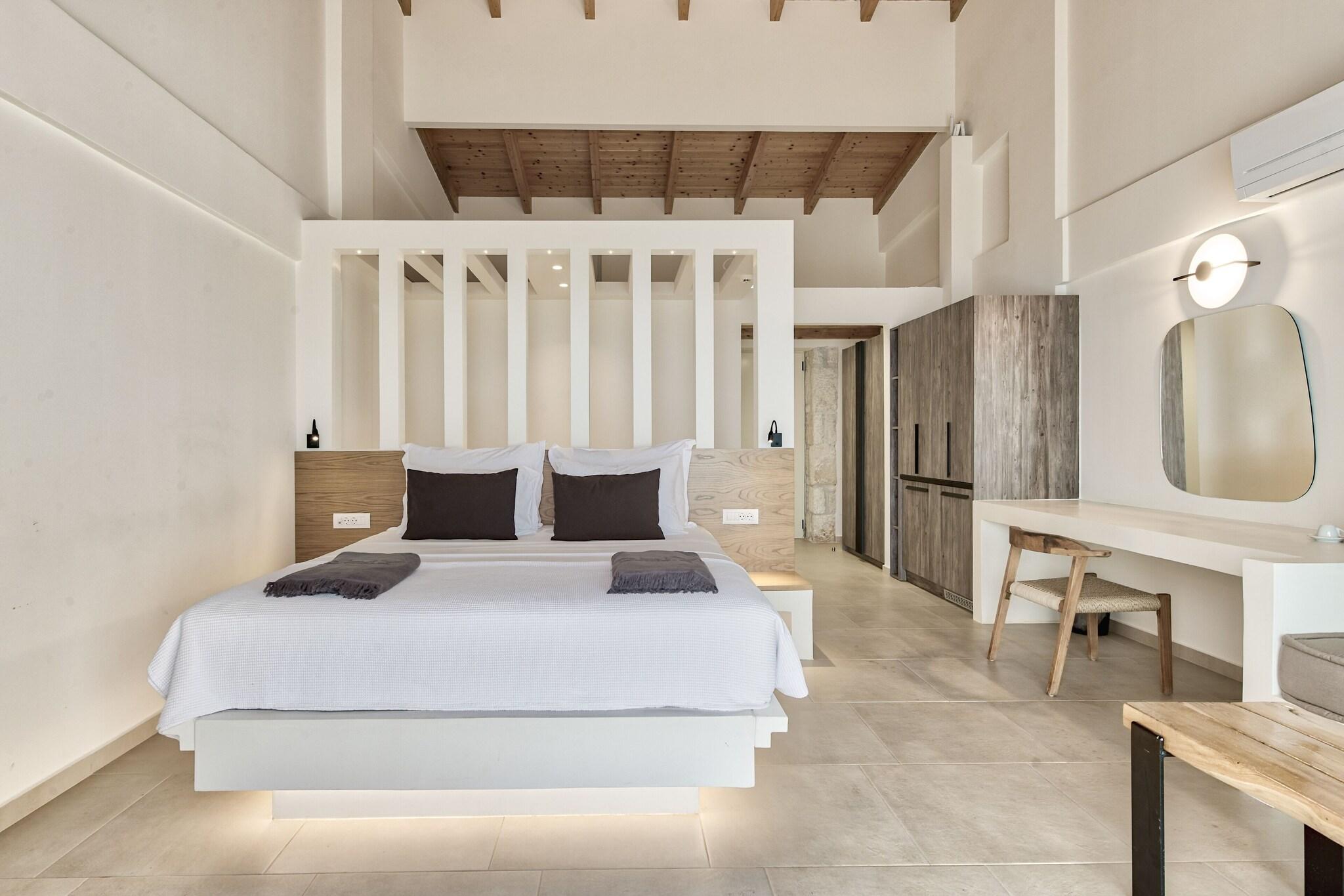 Triple Superior Sea View