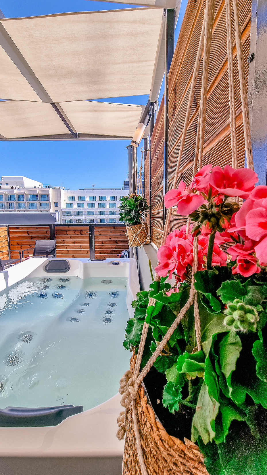 Junior Suite with Jacuzzi