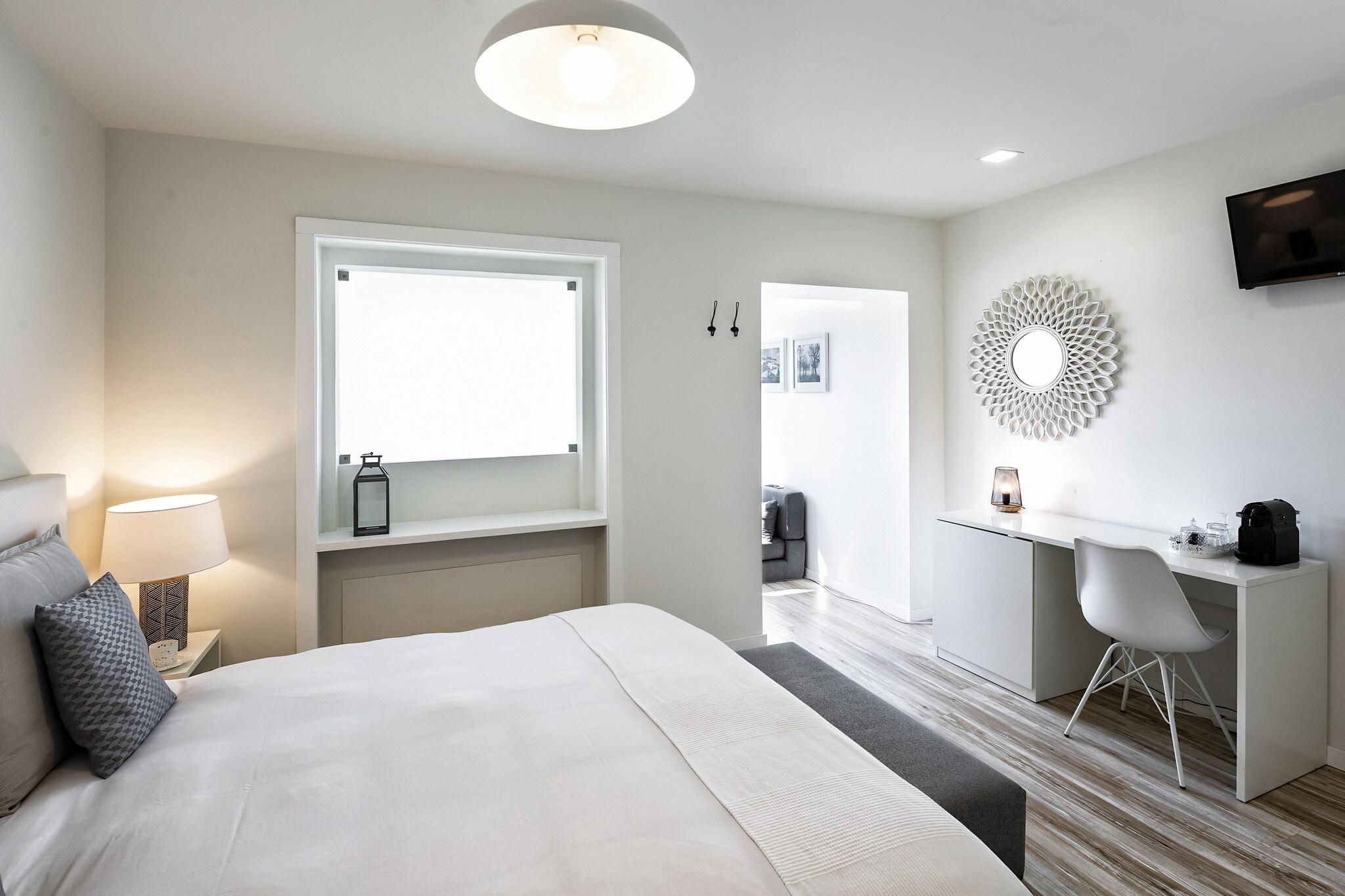 Suite Queen Size Bed