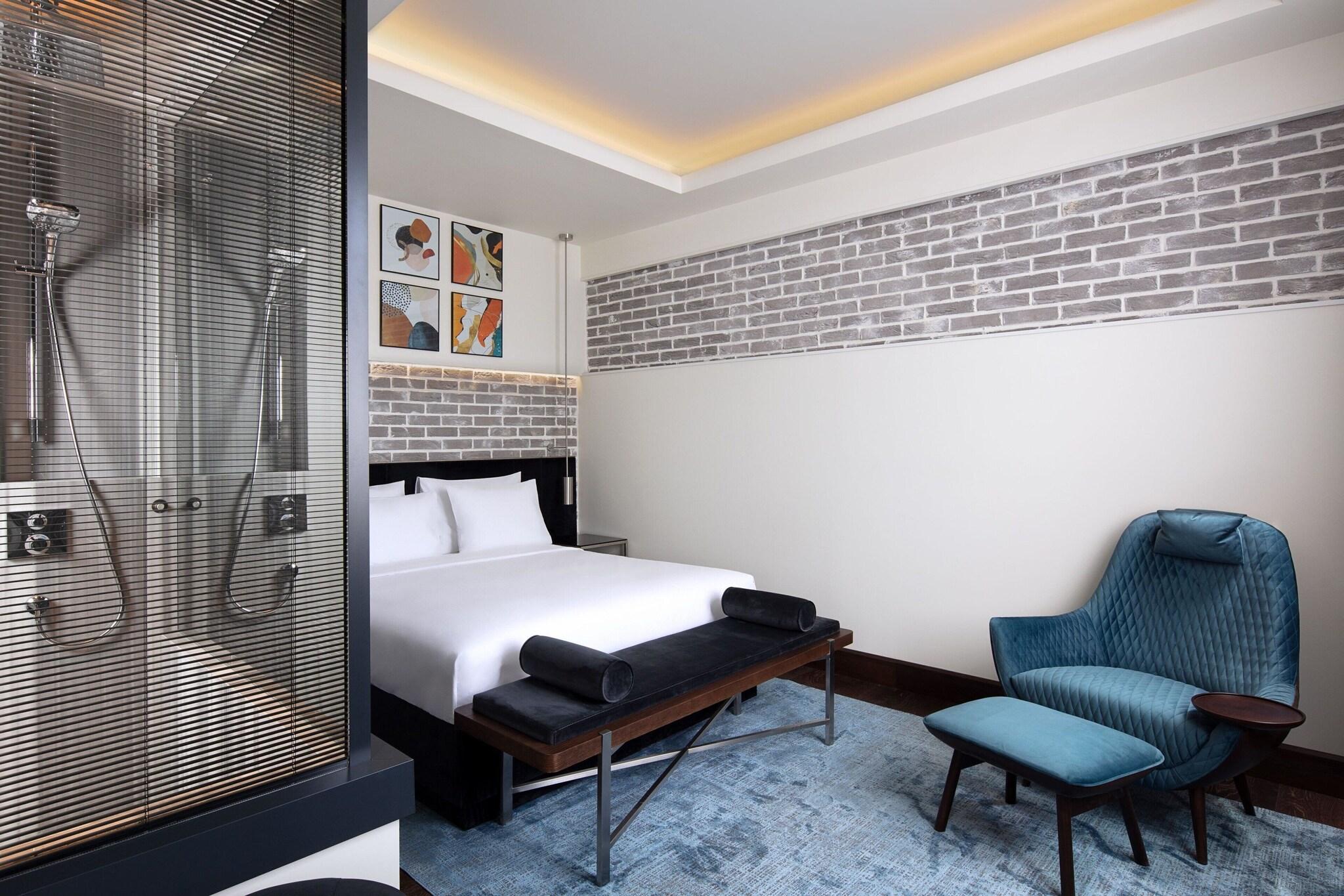 Double Premium King Bed