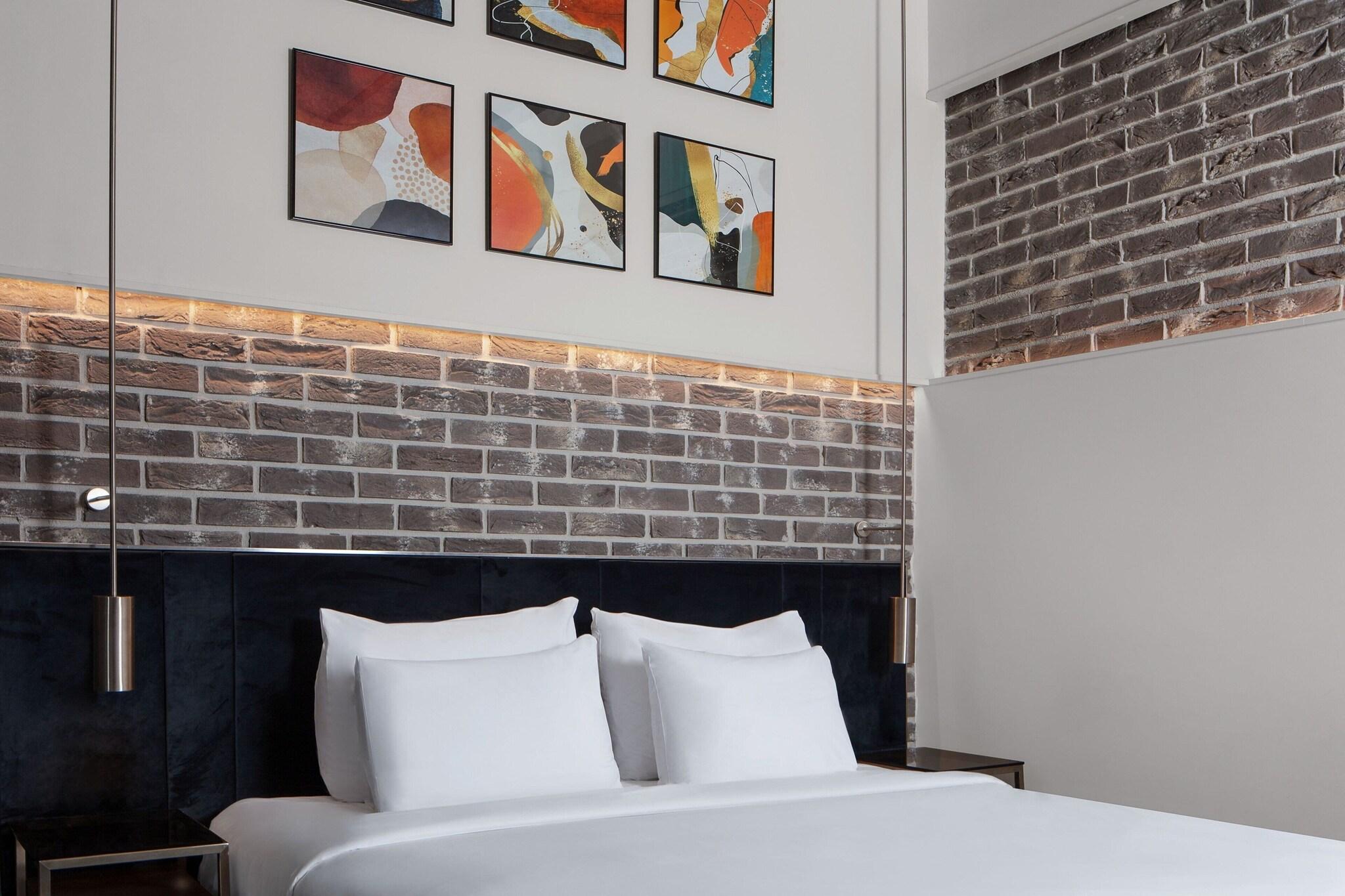 Double Premium King Bed