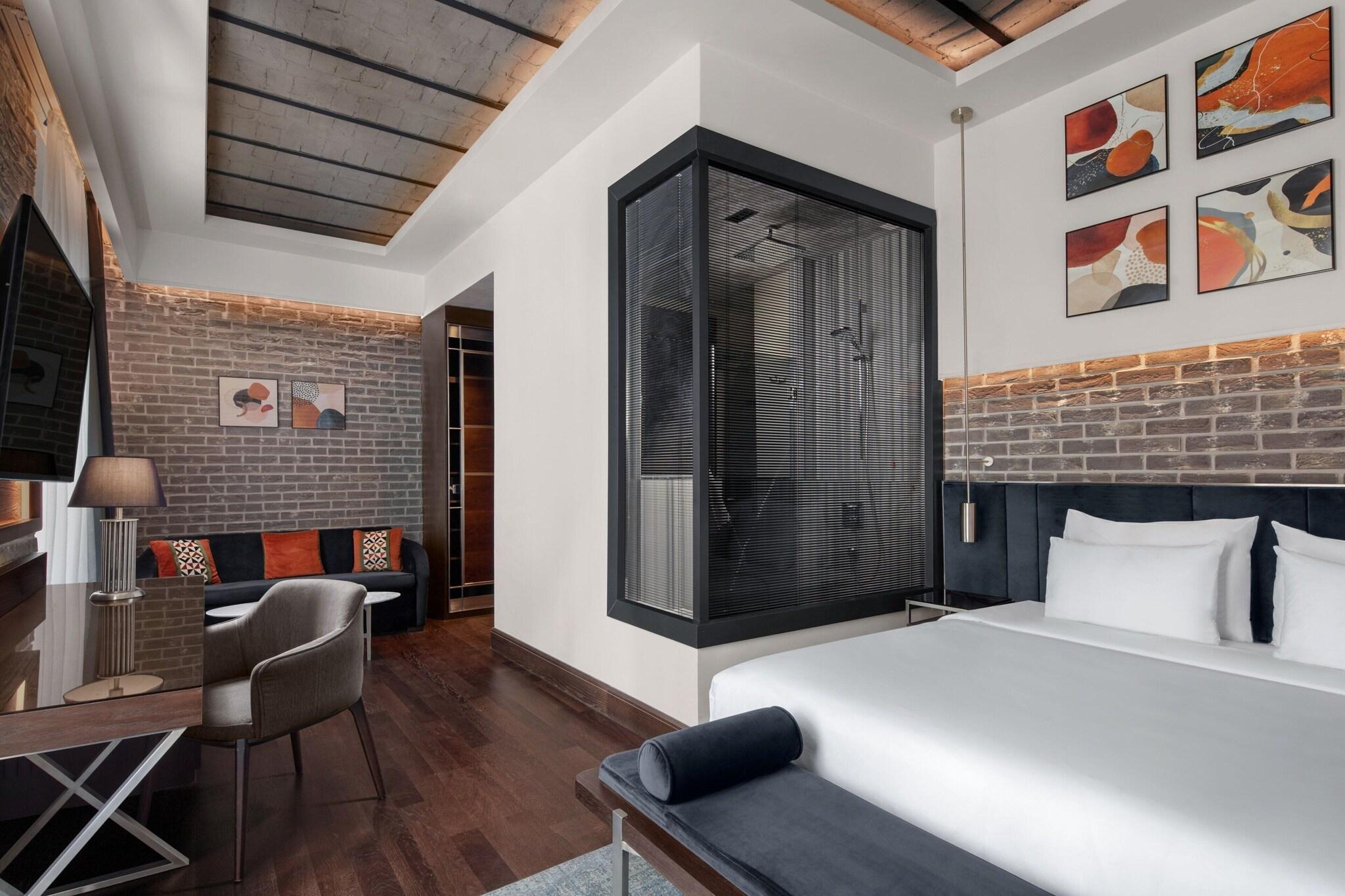 Double Premium King Bed