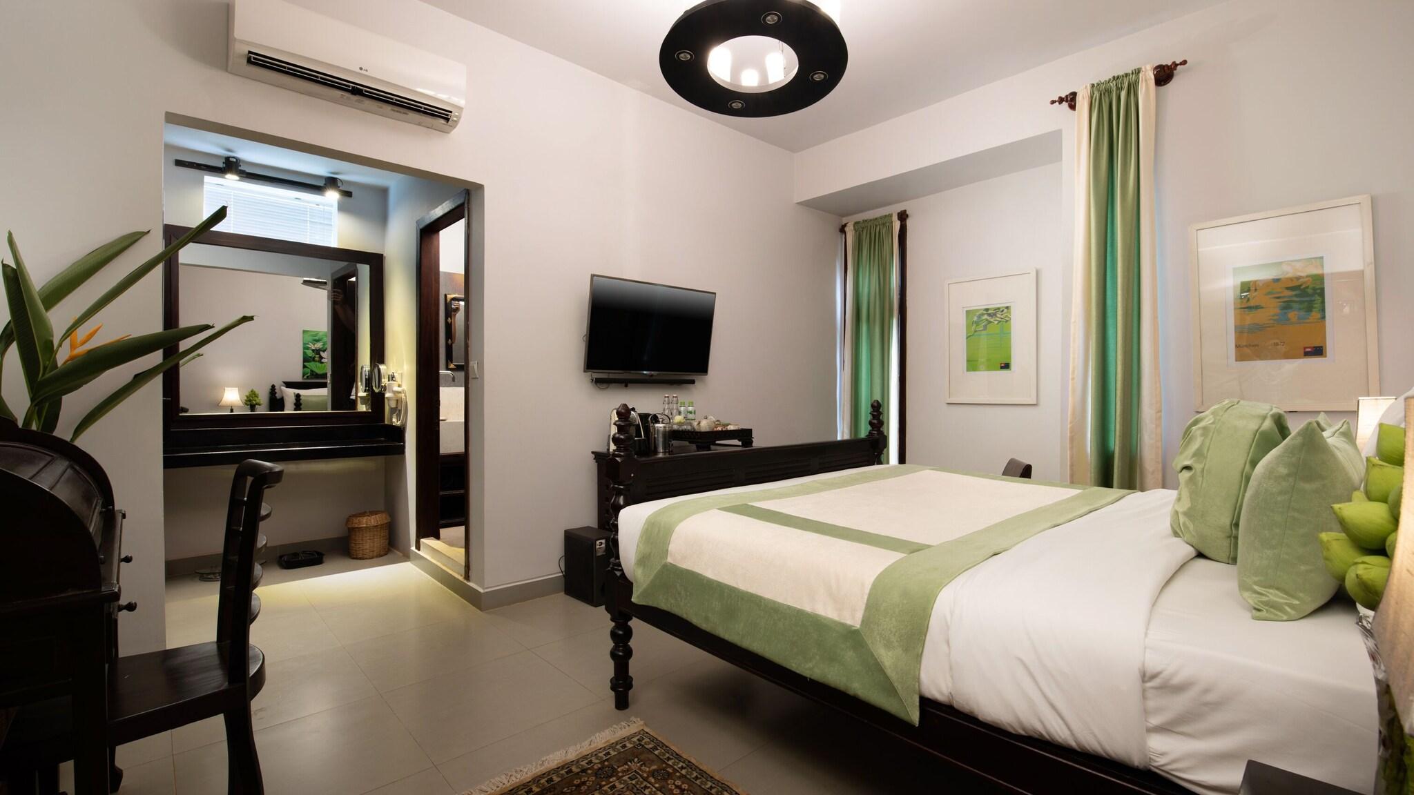 Double King Size Bed