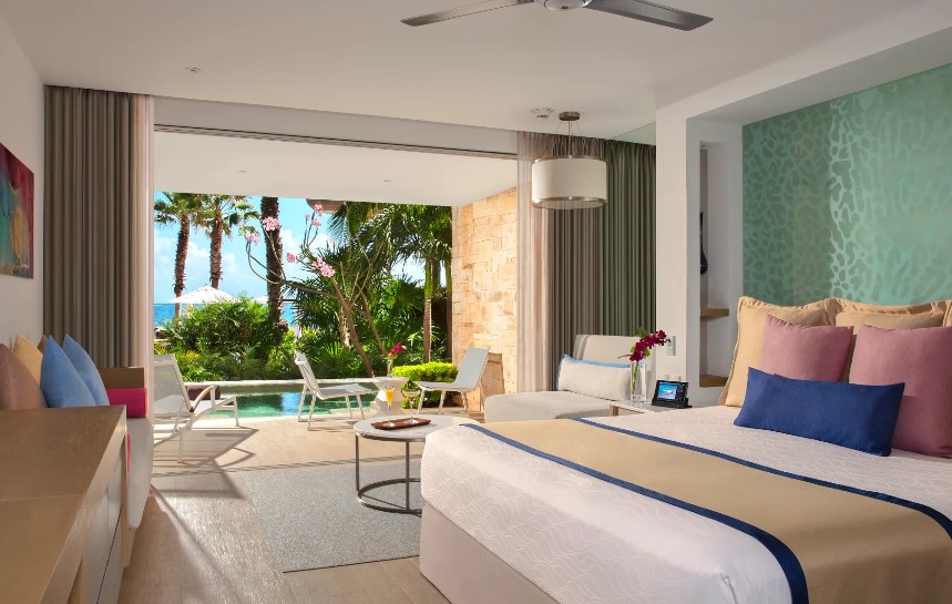 Junior Suite Club Land View