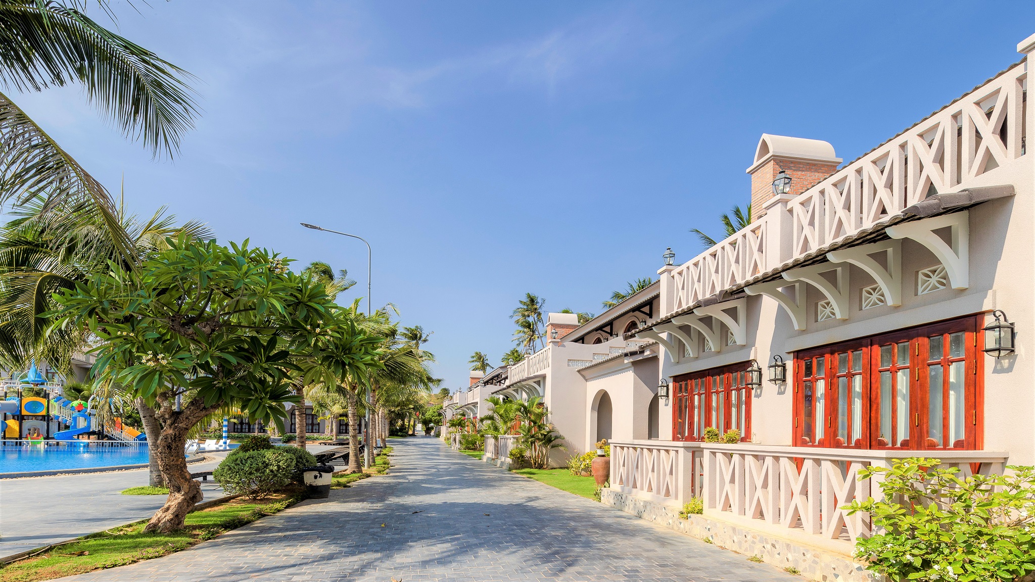 Quadruple Premium with Views