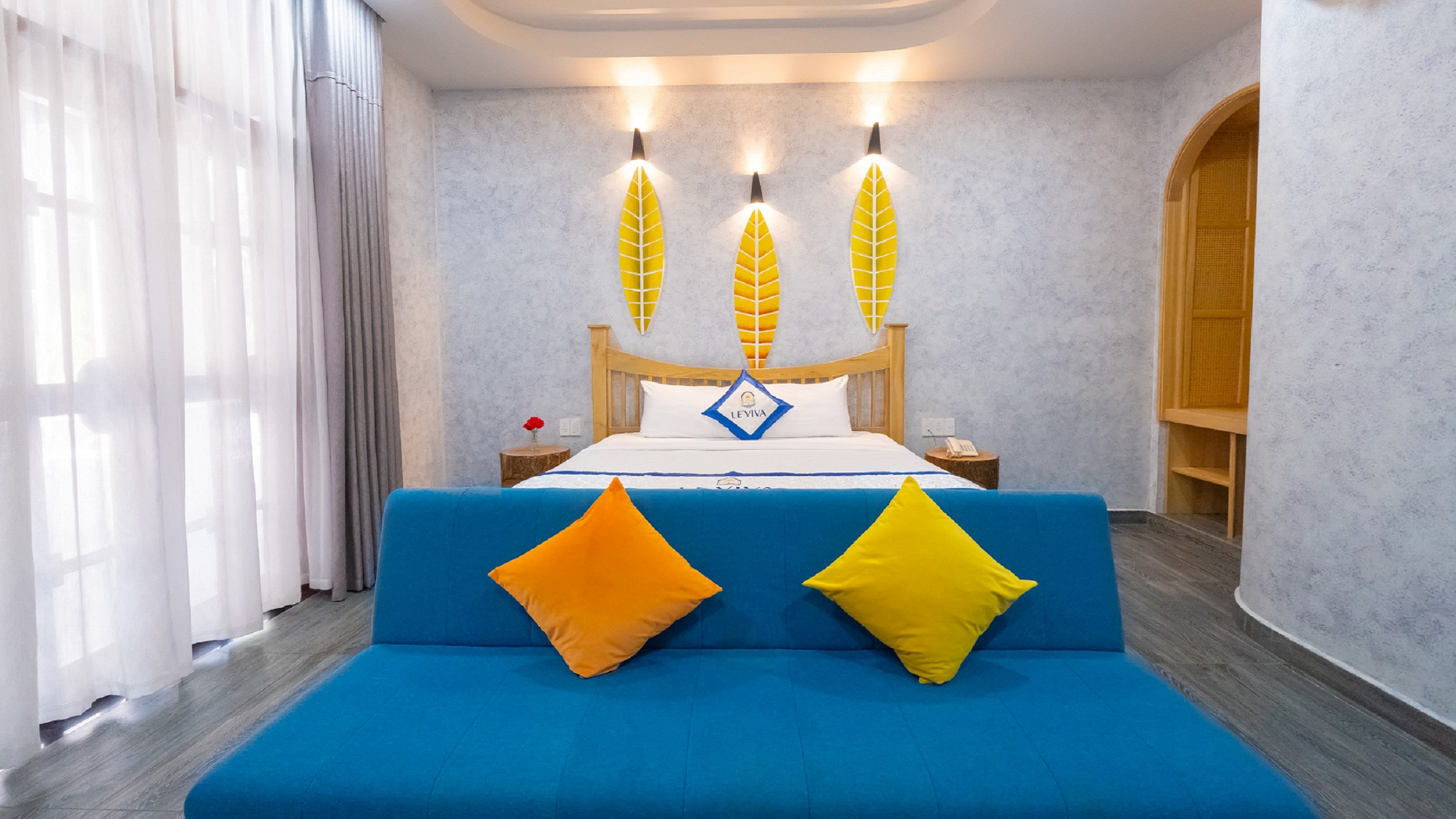 Double Premium with Views