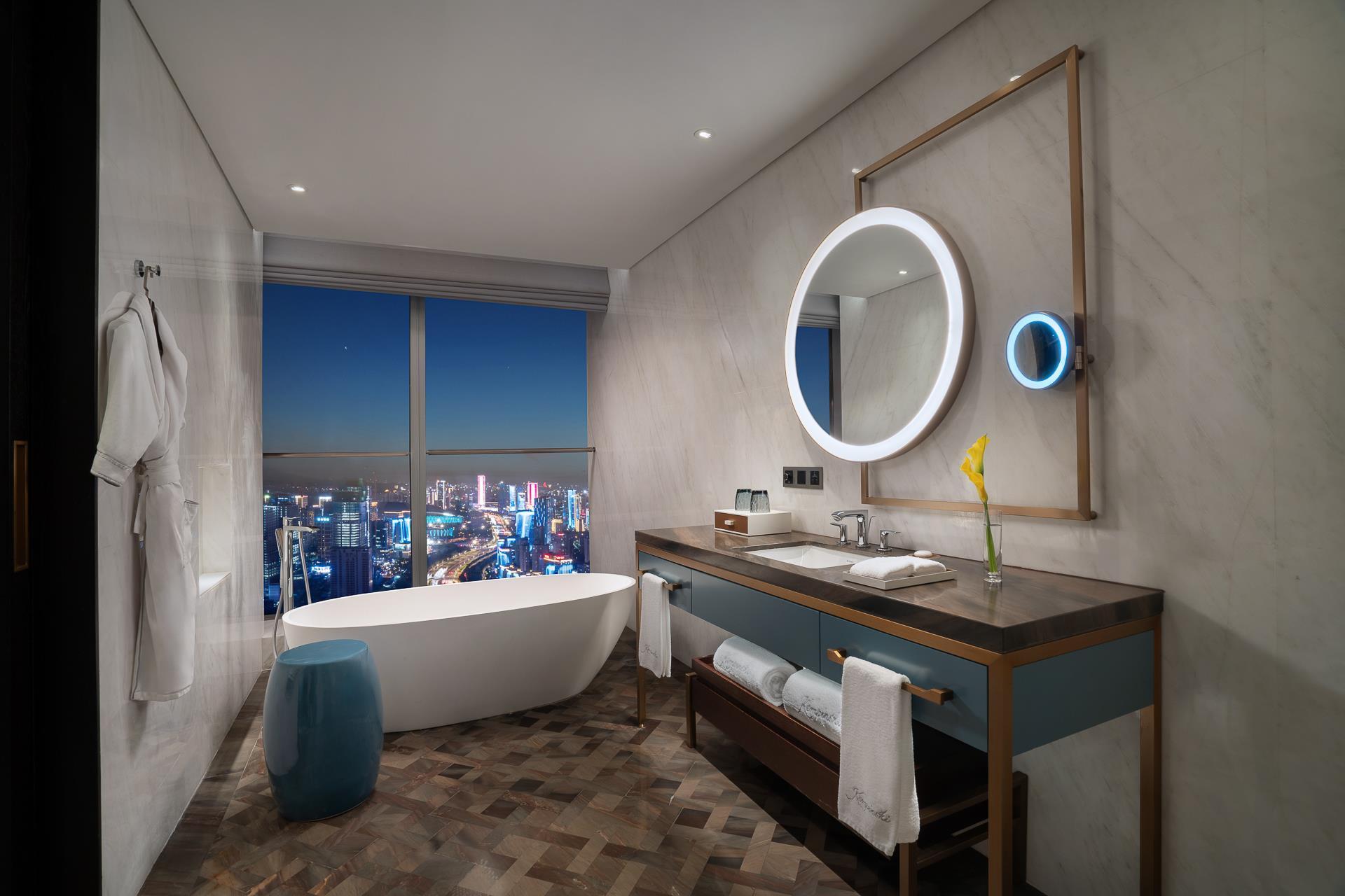 Double City View King Bed