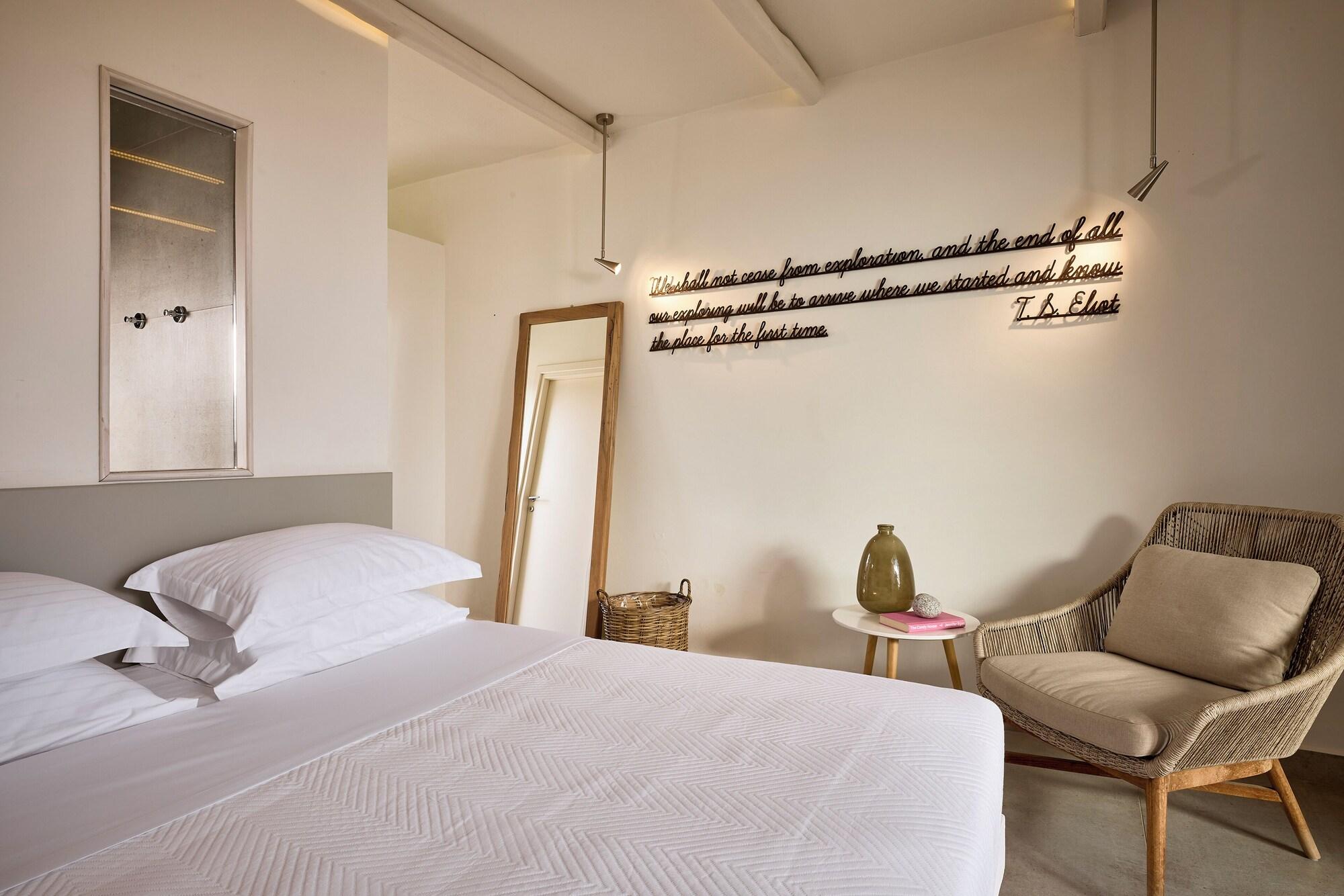 Suite Deluxe with Private Pool