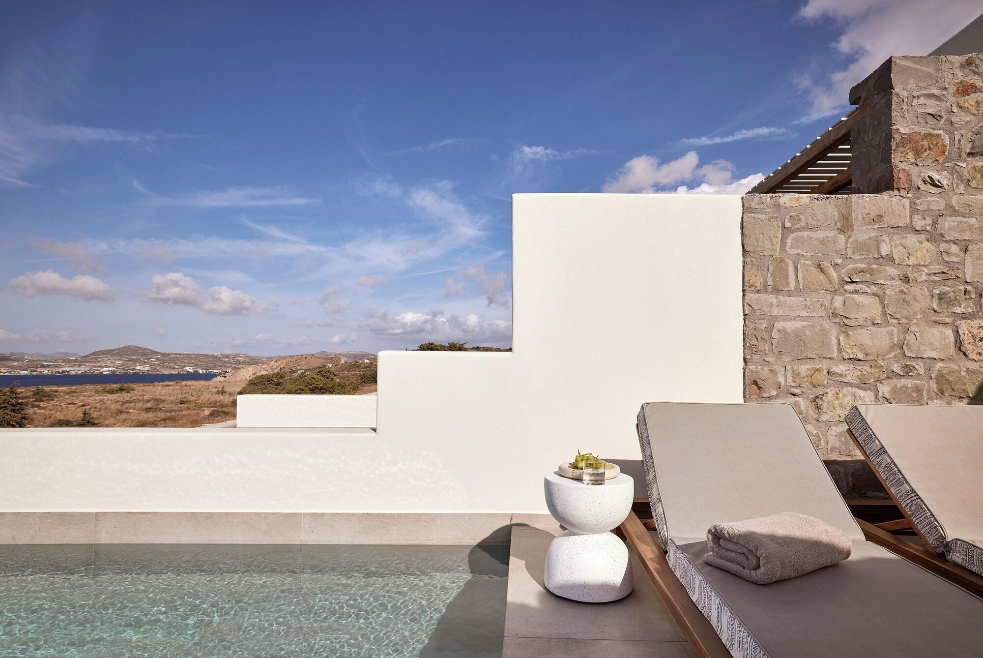 Suite Deluxe with Private Pool