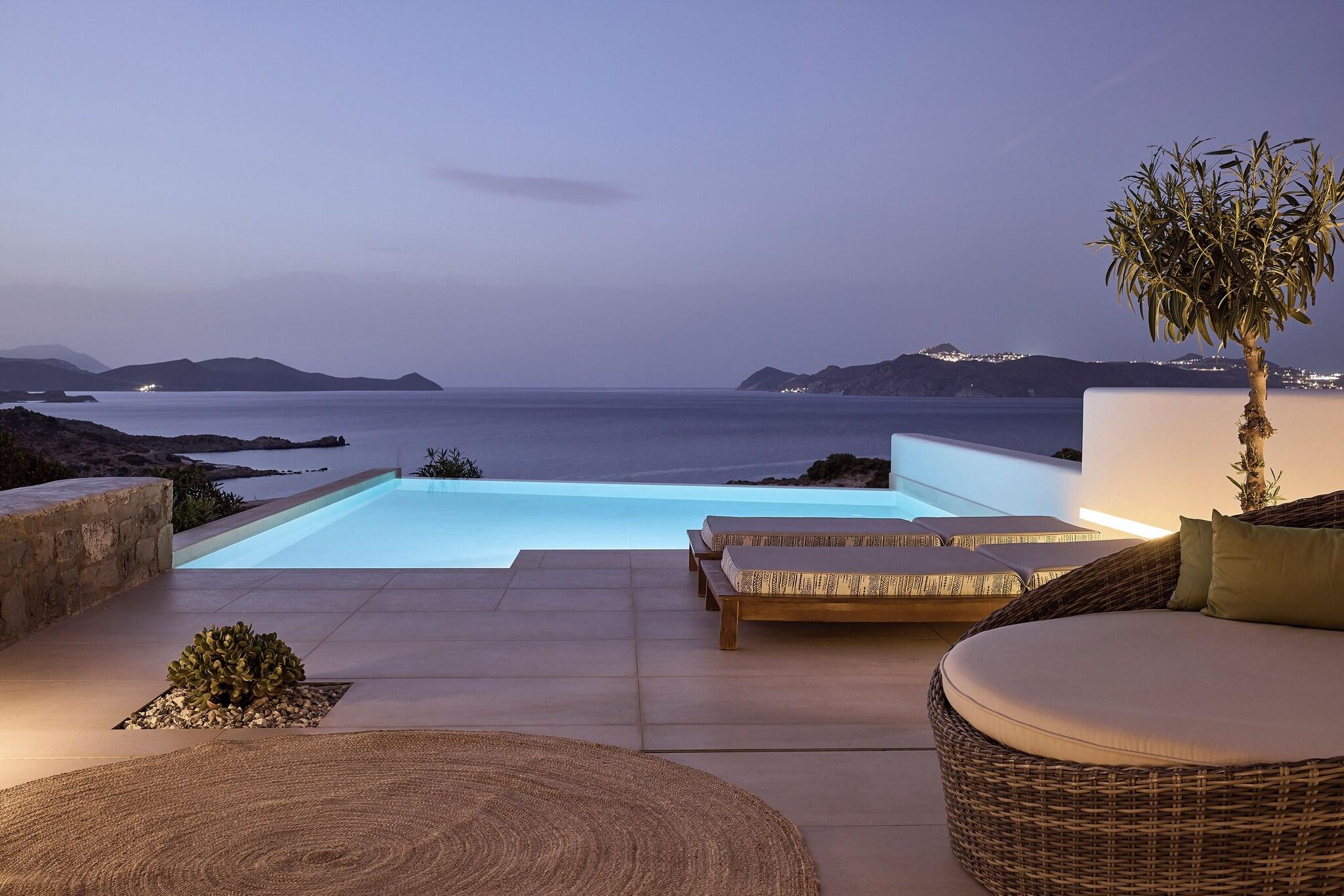 Suite with Private Pool