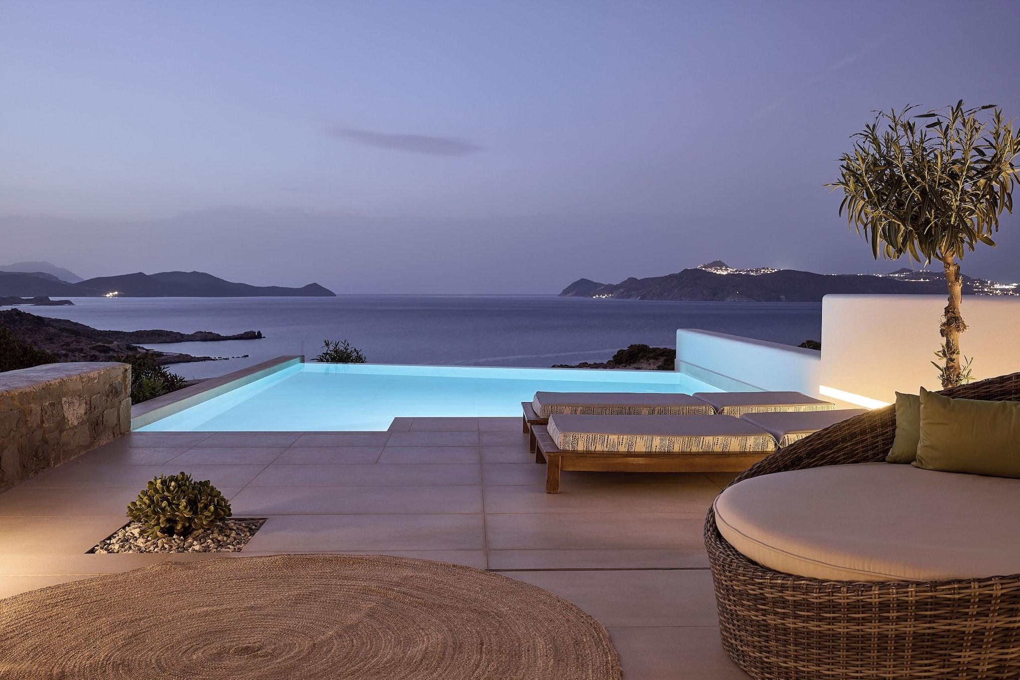 Suite with Private Pool