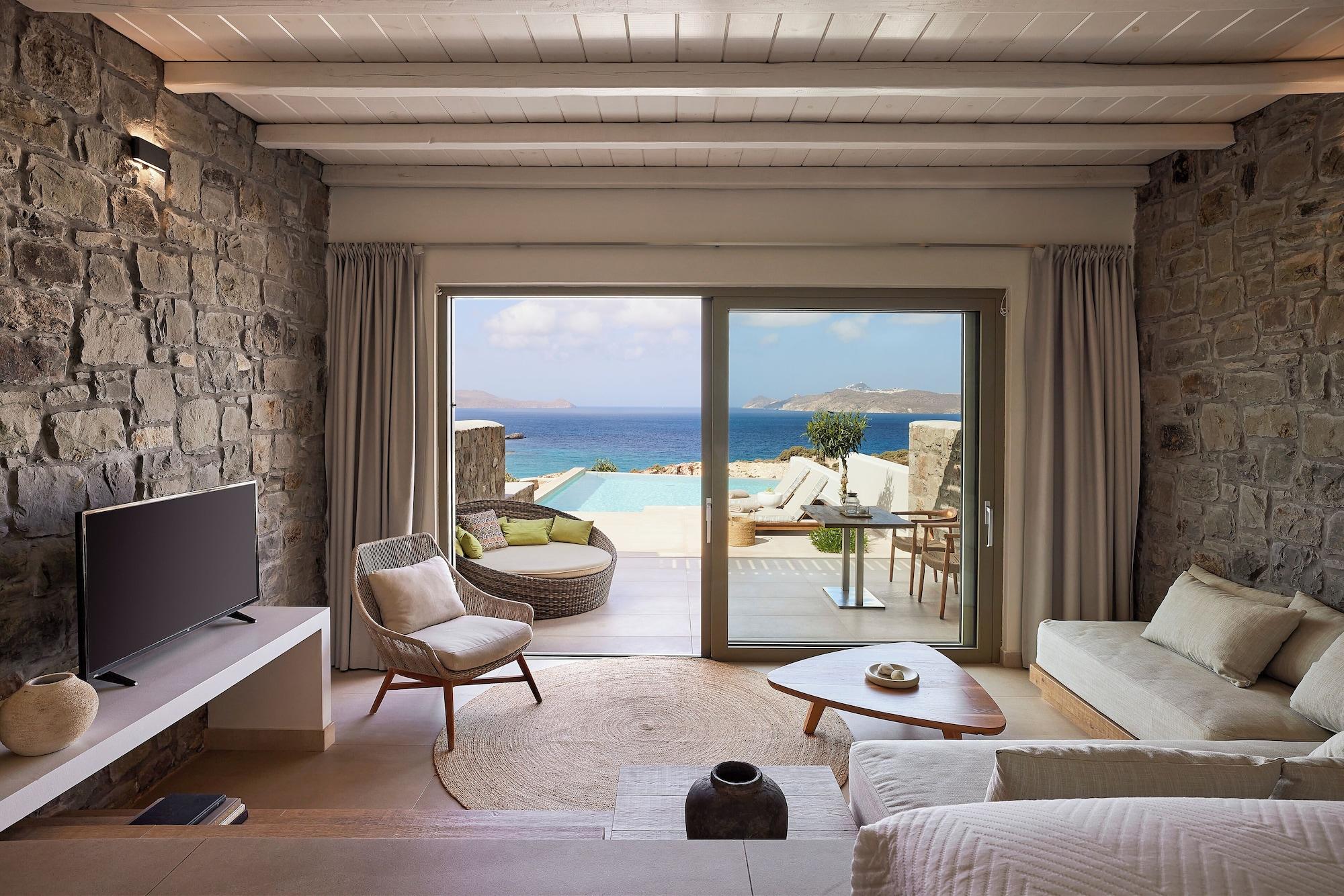 Suite with Private Pool