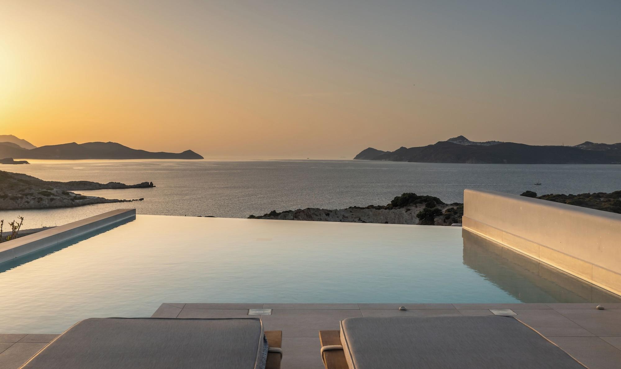 Suite with Private Pool