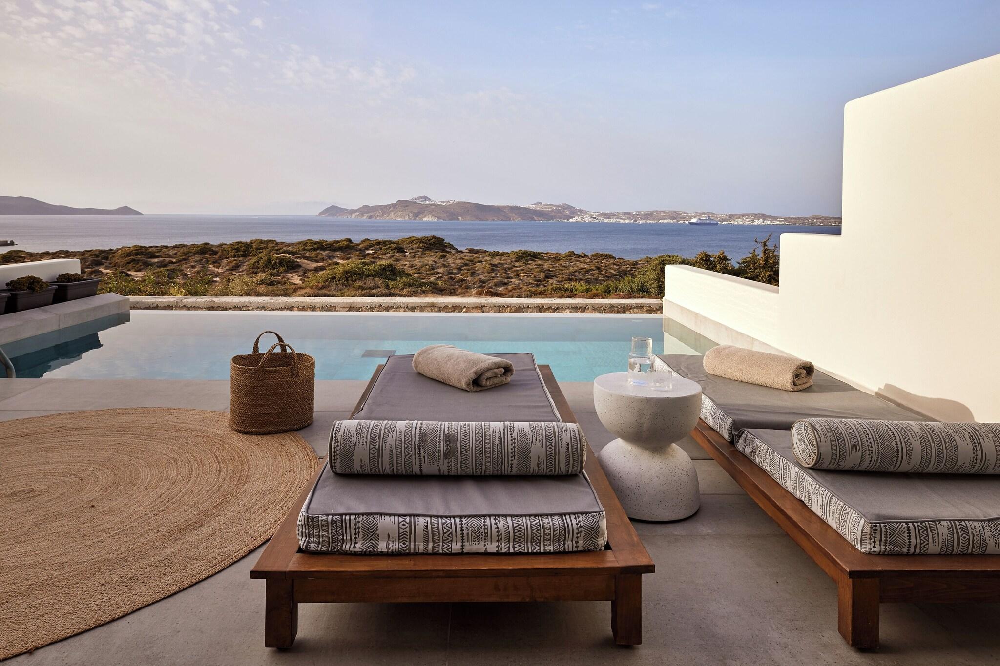 Family Room Sea View with Private Pool