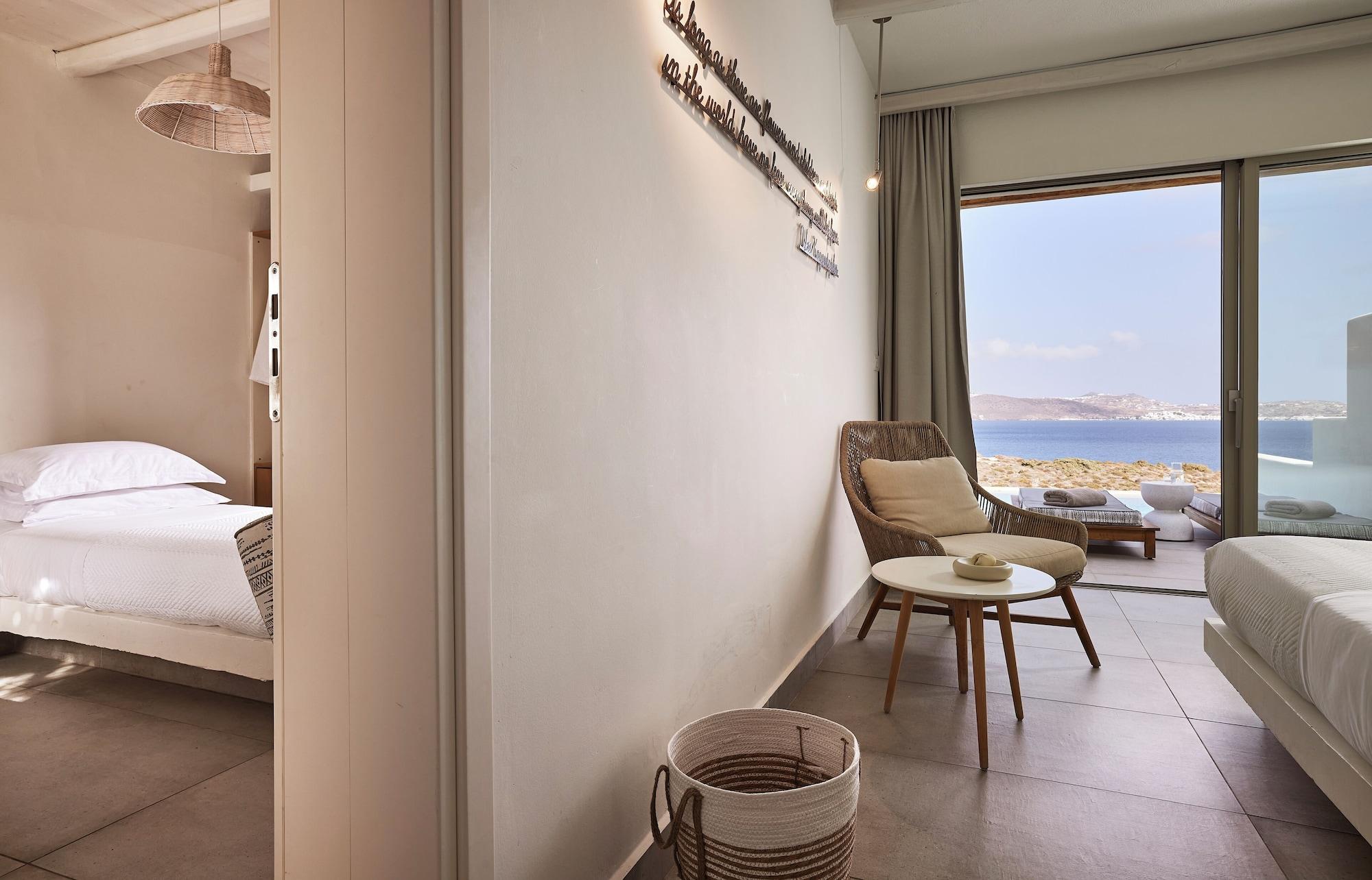 Family Room Sea View with Private Pool