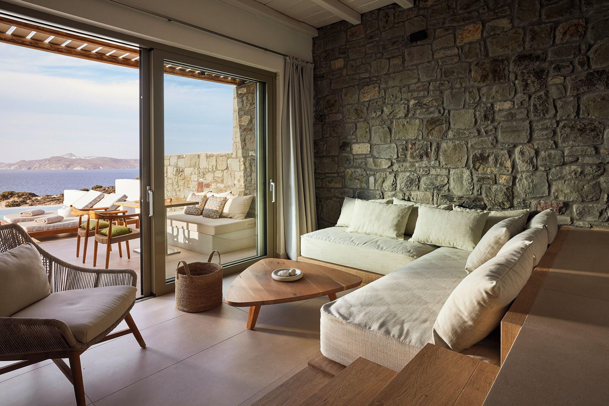 Suite Sea View with Private Pool