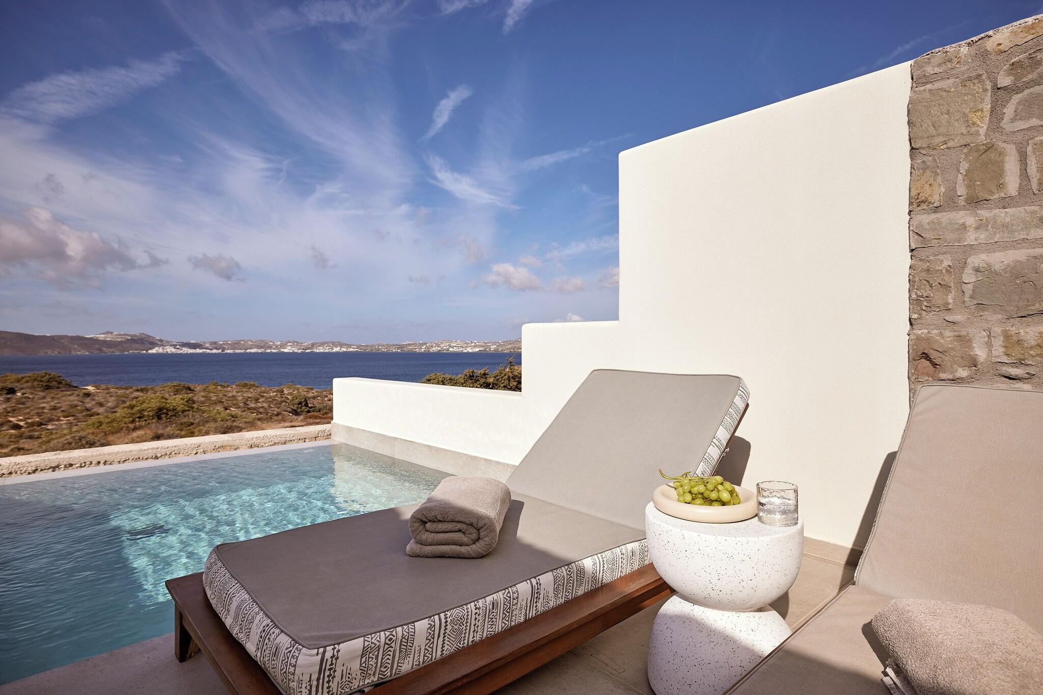 Suite Deluxe with Private Pool