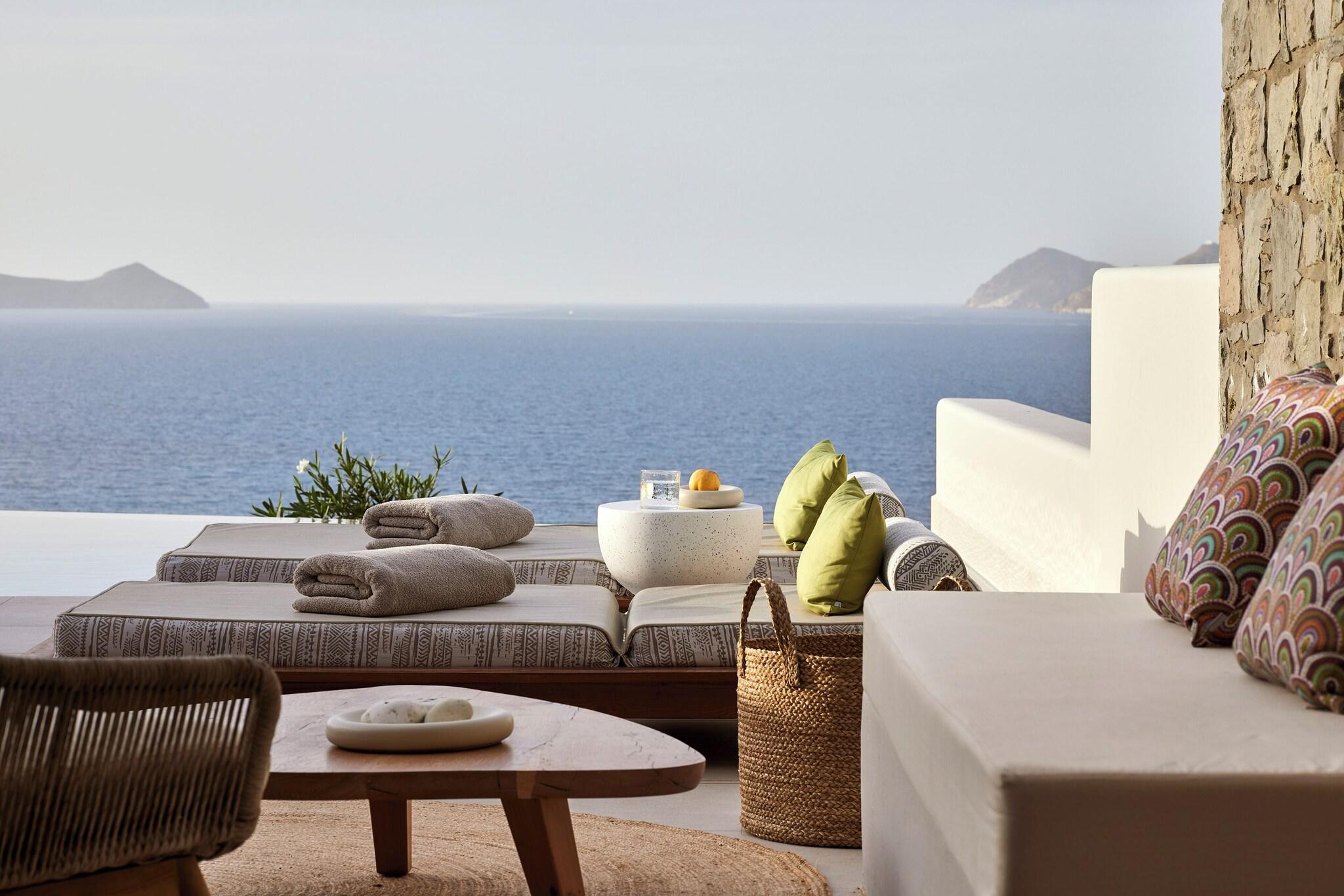 Suite Sea View with Private Pool