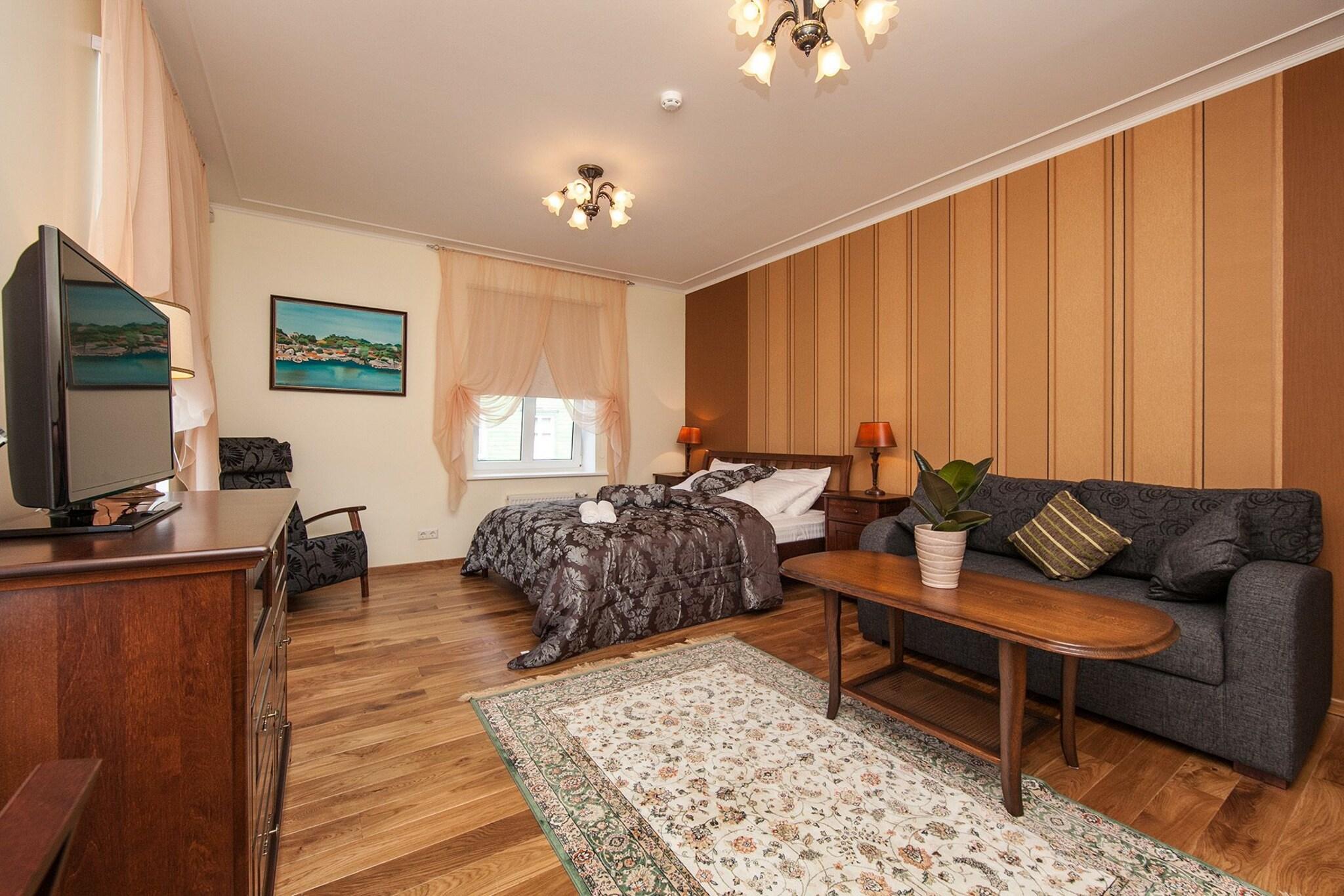 Double Superior Queen Bed