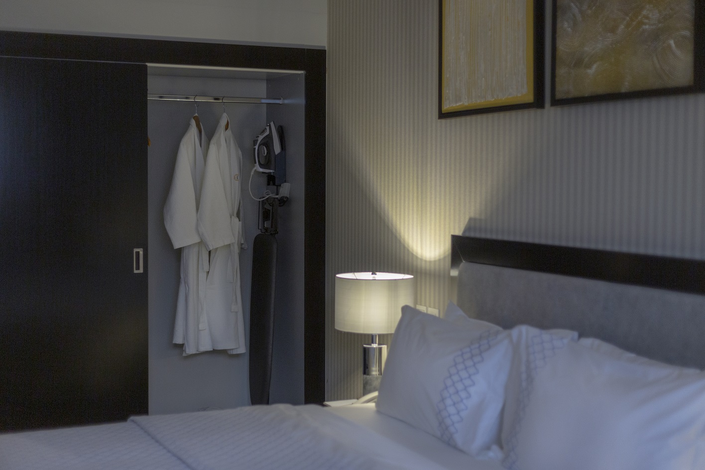 Double Deluxe King Bed