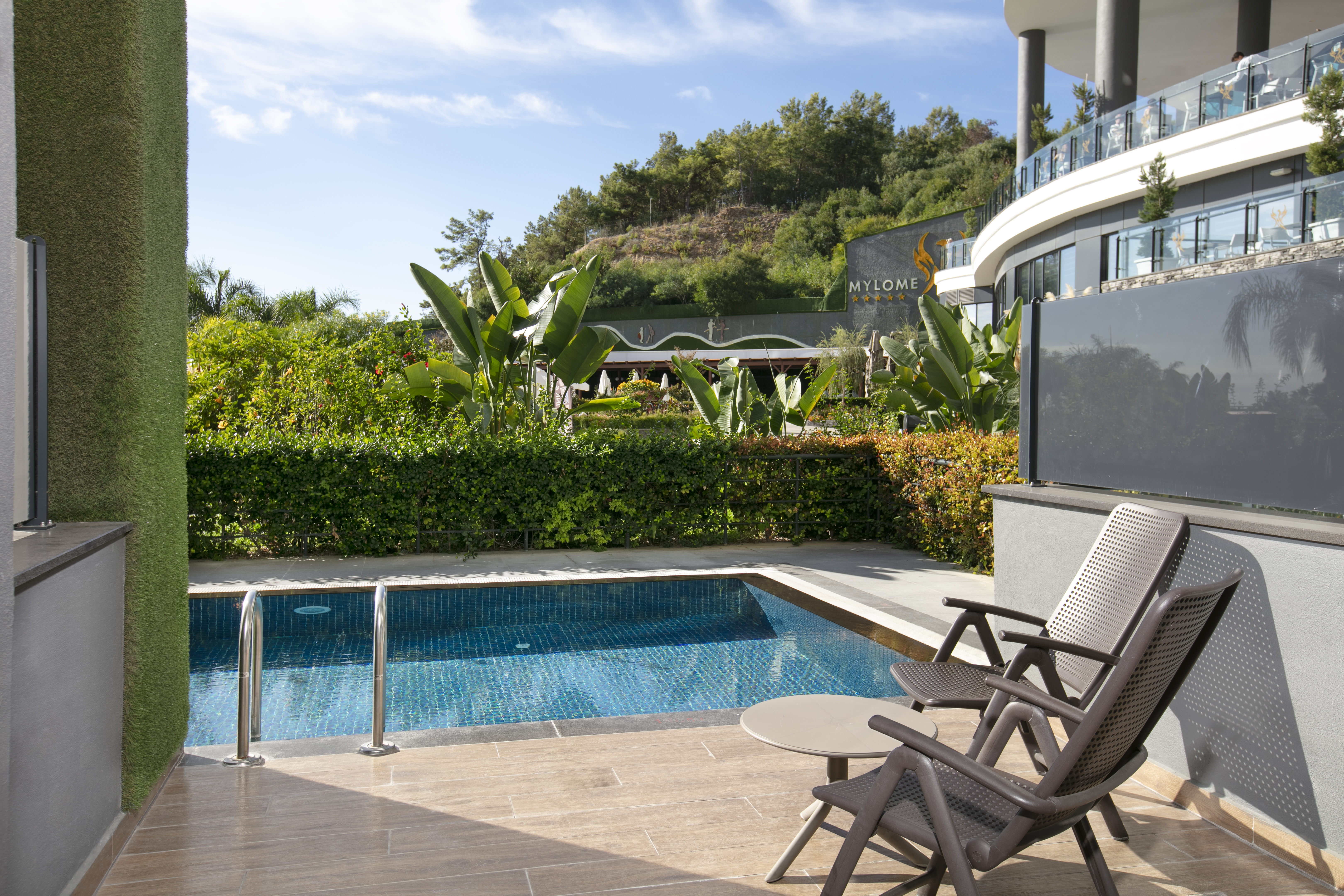 Double Superior Garden View