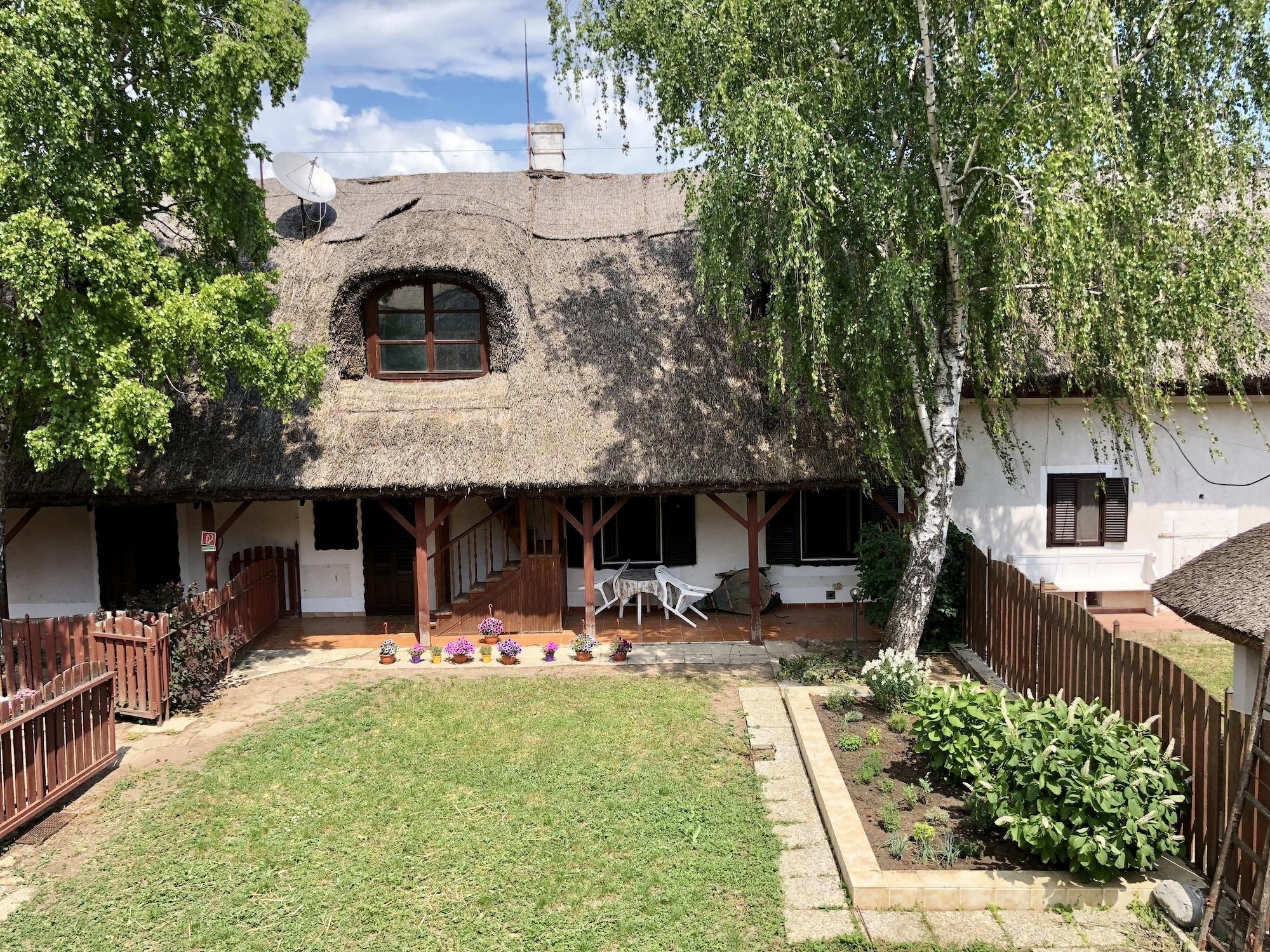 Family Room Garden View