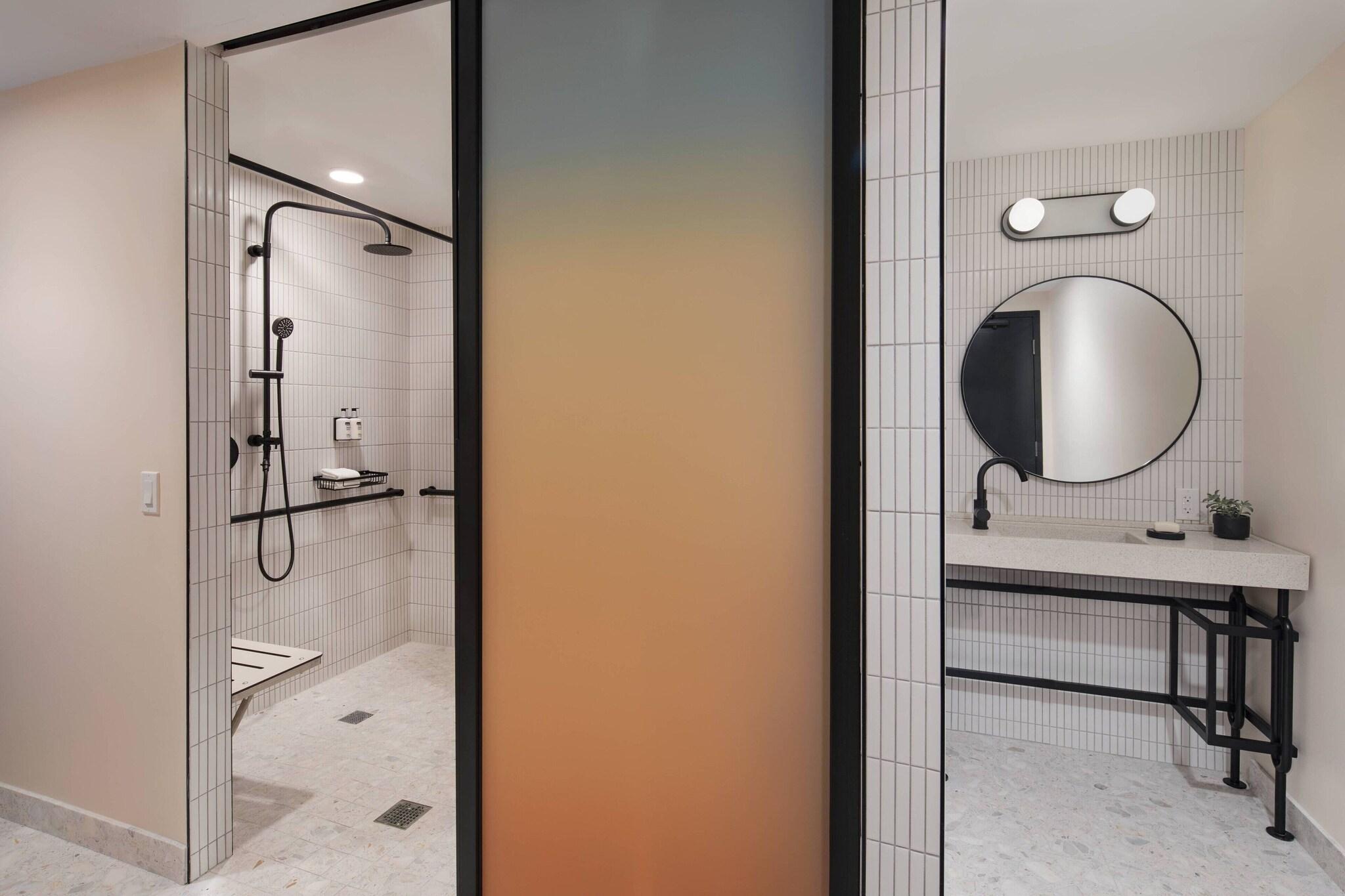 Quadruple Ocean View Two Queen Beds