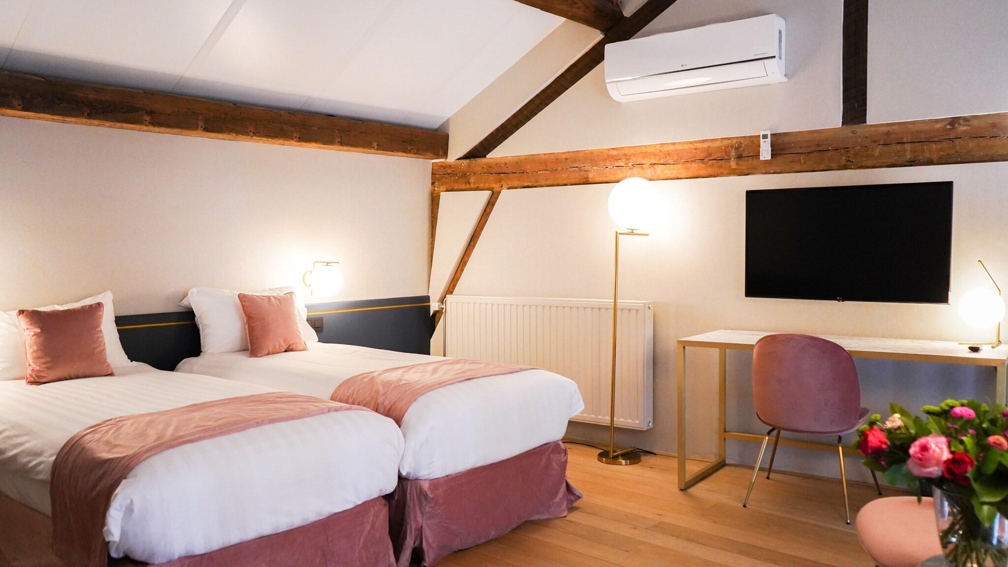 Family Room Standard