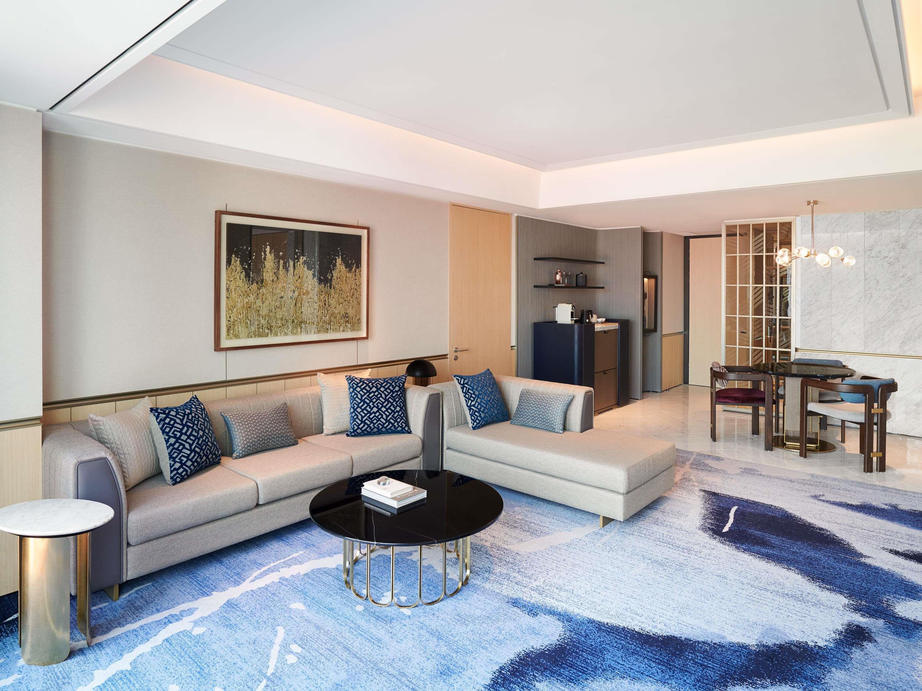 Suite Premier with Views