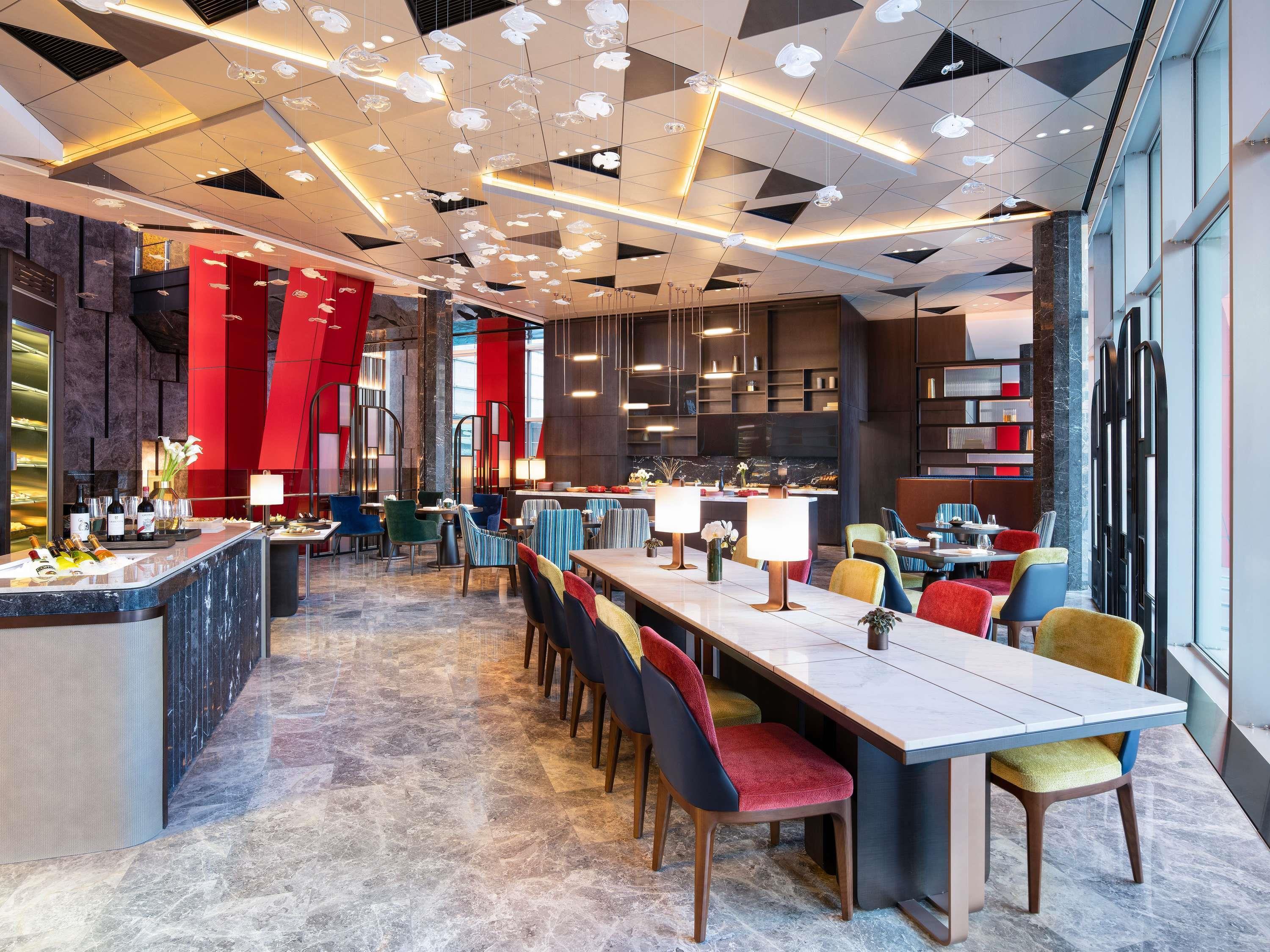 Suite Premier with Views