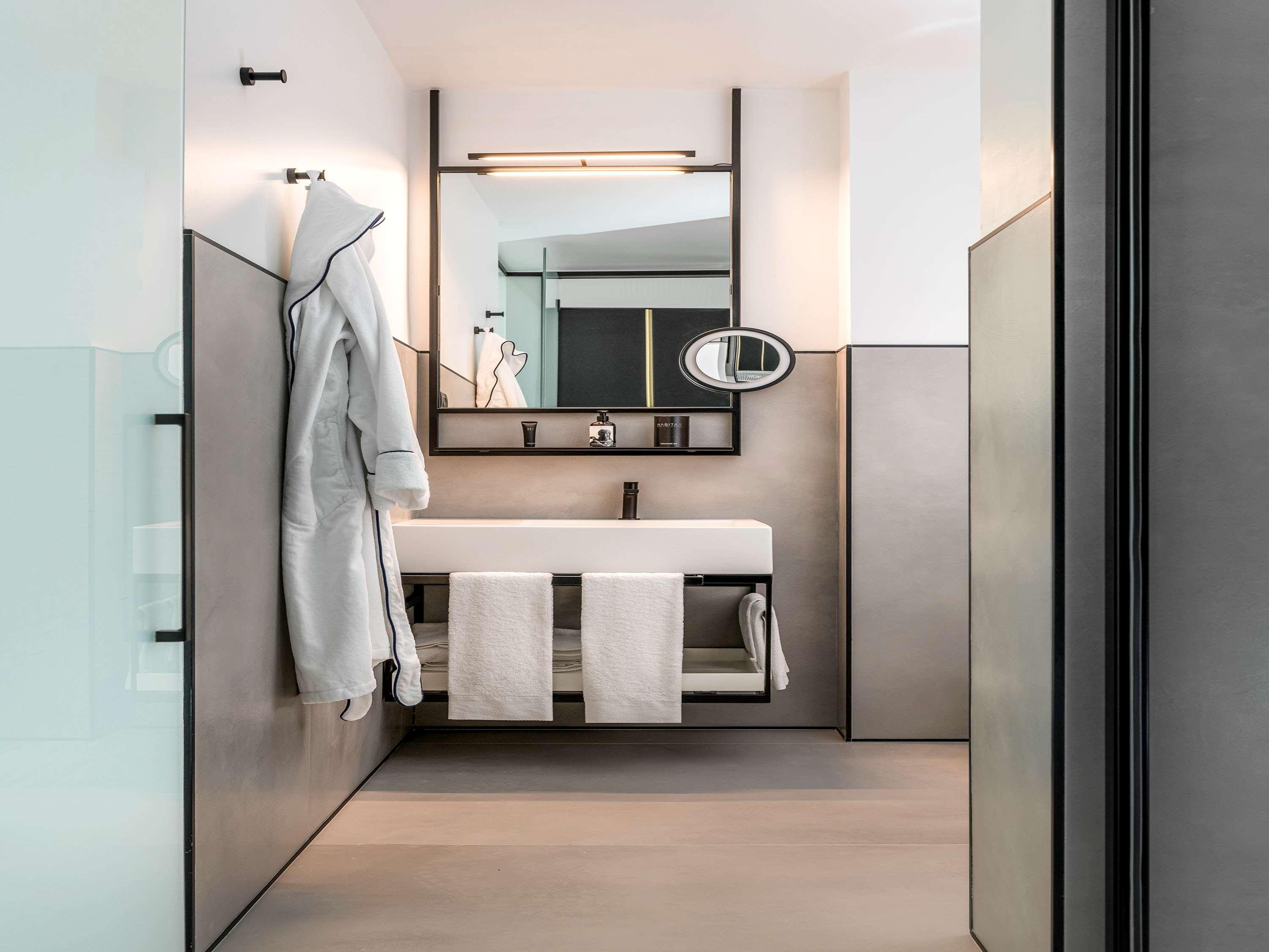 Double or Twin Deluxe