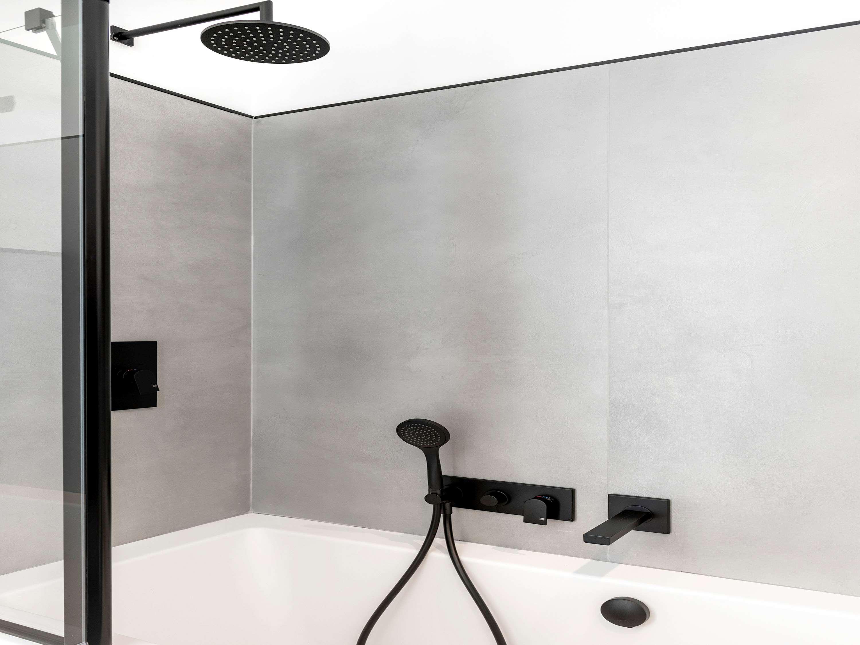 Double or Twin Deluxe