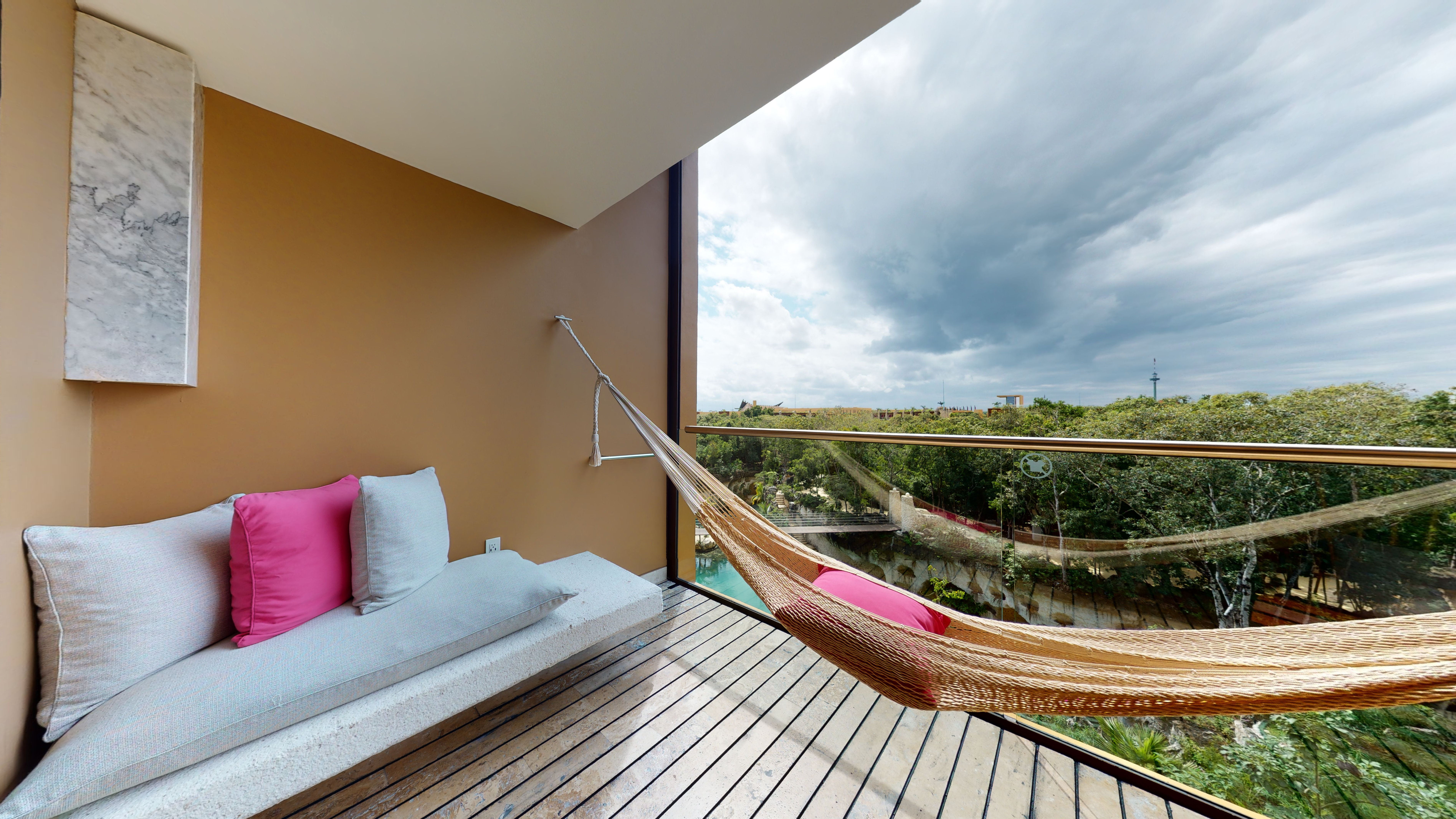 Junior Suite Standard