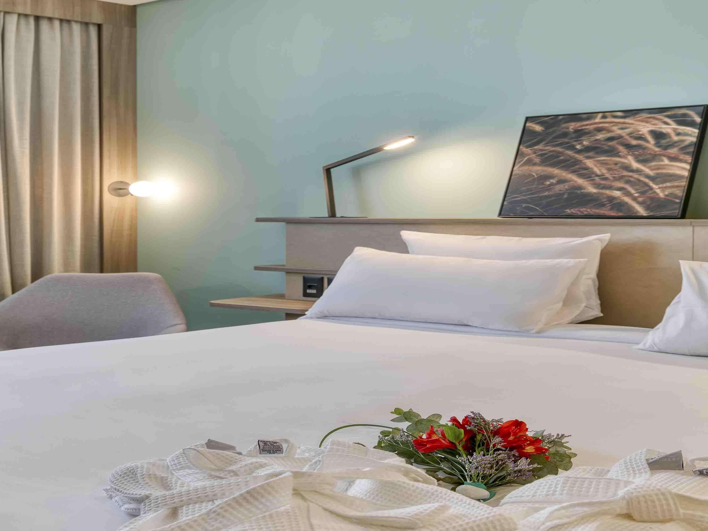 Double Superior Queen Bed