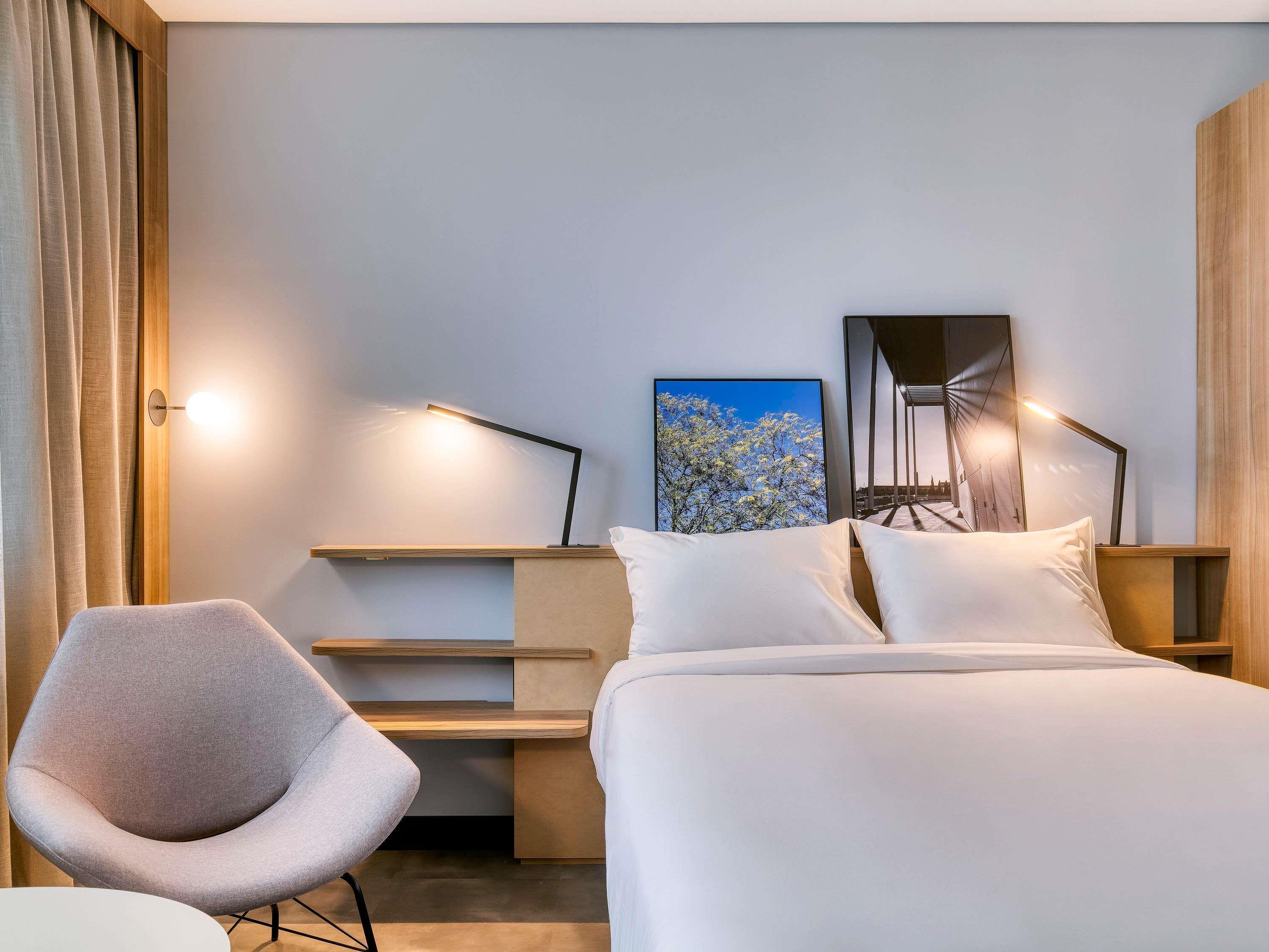 Double Superior Queen Bed