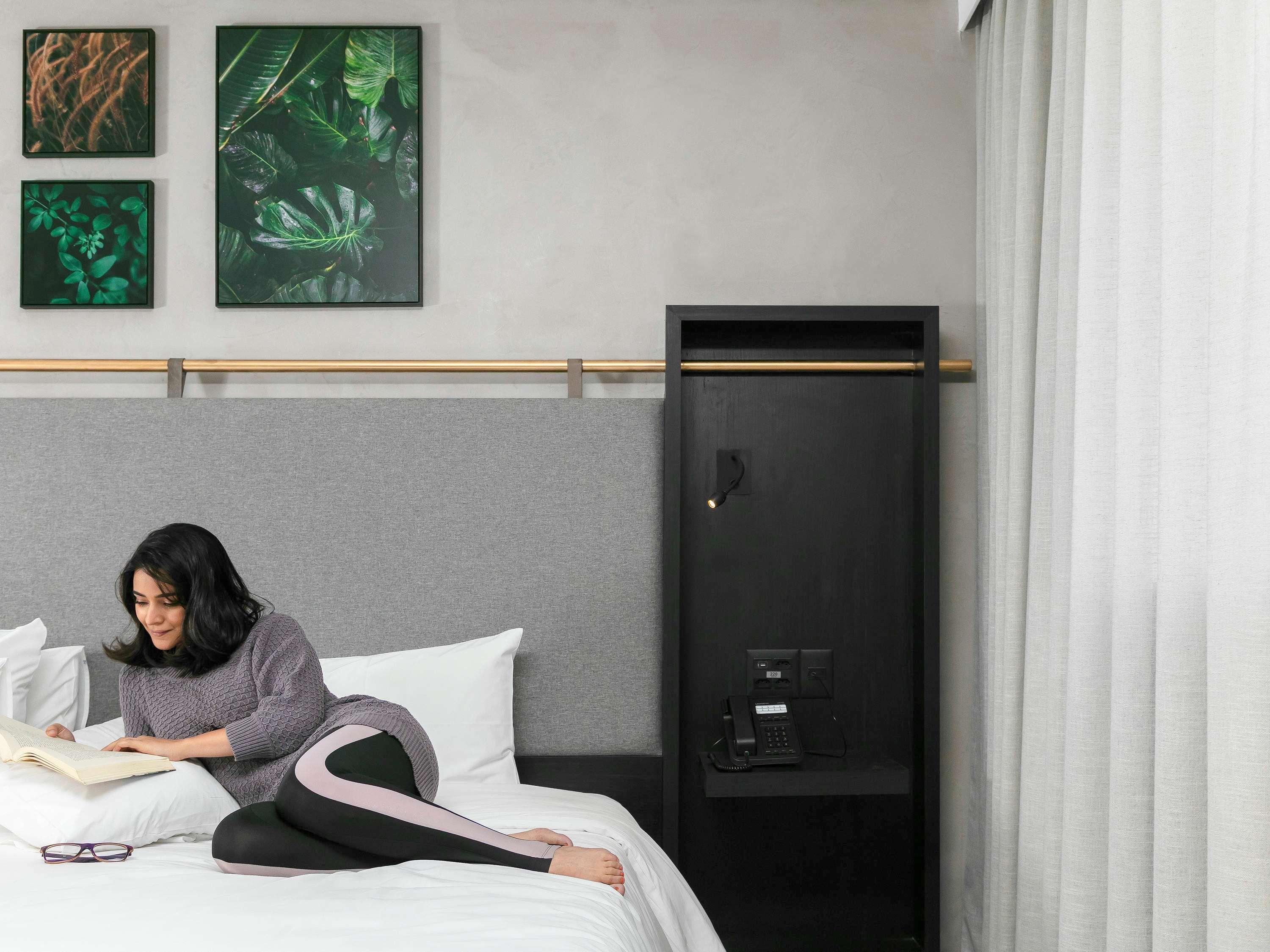 Double Superior Queen Bed