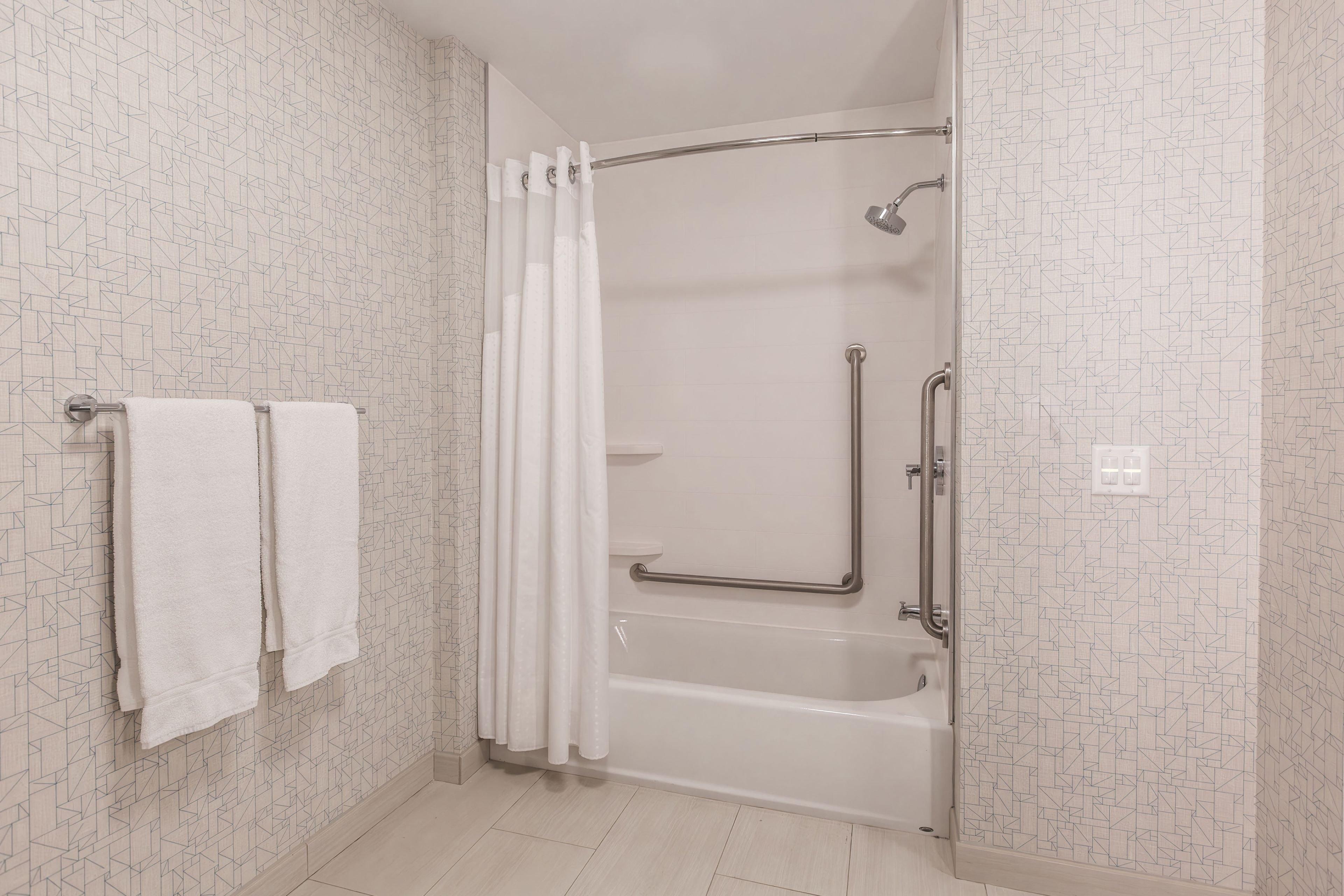 Quadruple Accessible-two Queen Beds